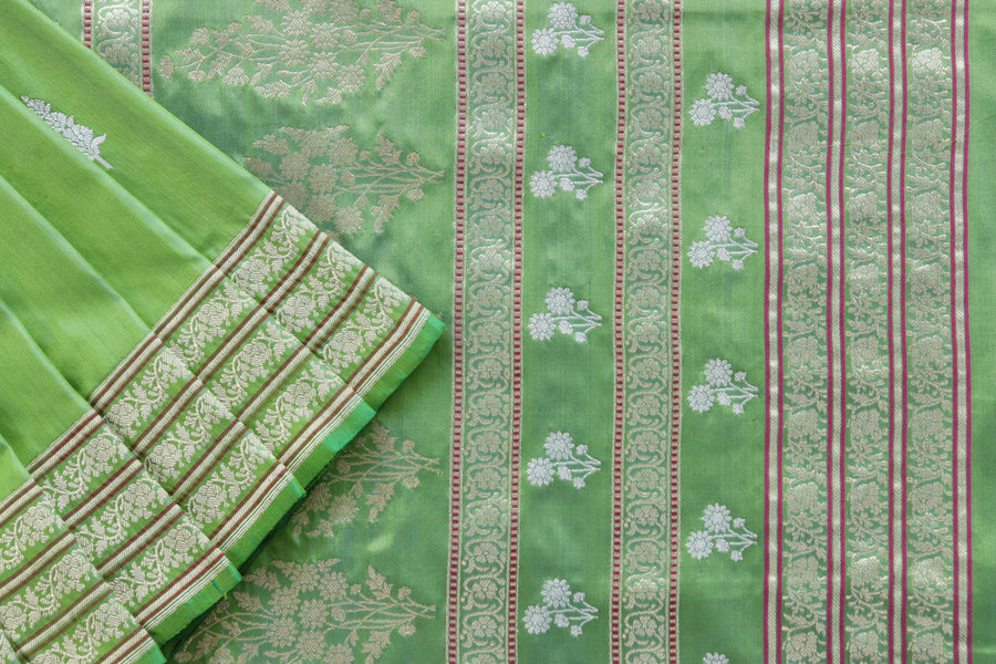Parrot Green Kadhua Motif Pure Silk Handloom Banarasi Saree