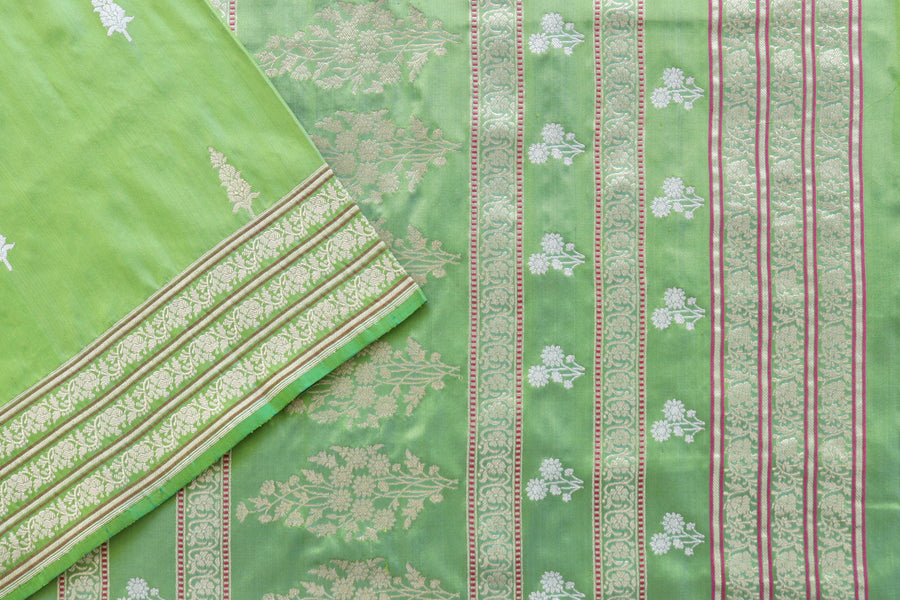 Parrot Green Kadhua Motif Pure Silk Handloom Banarasi Saree