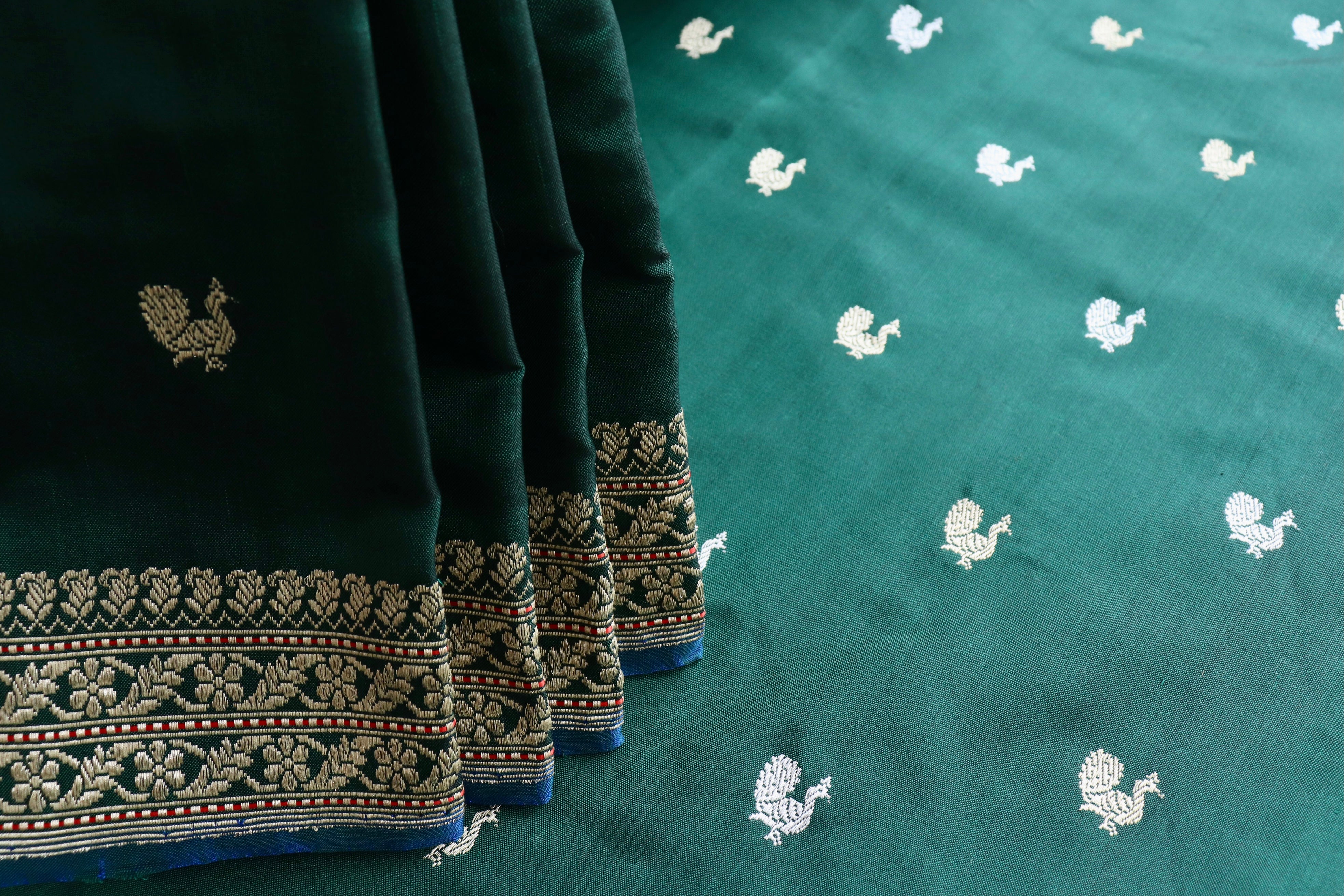 Forest Green Peacock Motif Pure Silk Handloom Banarasi Saree