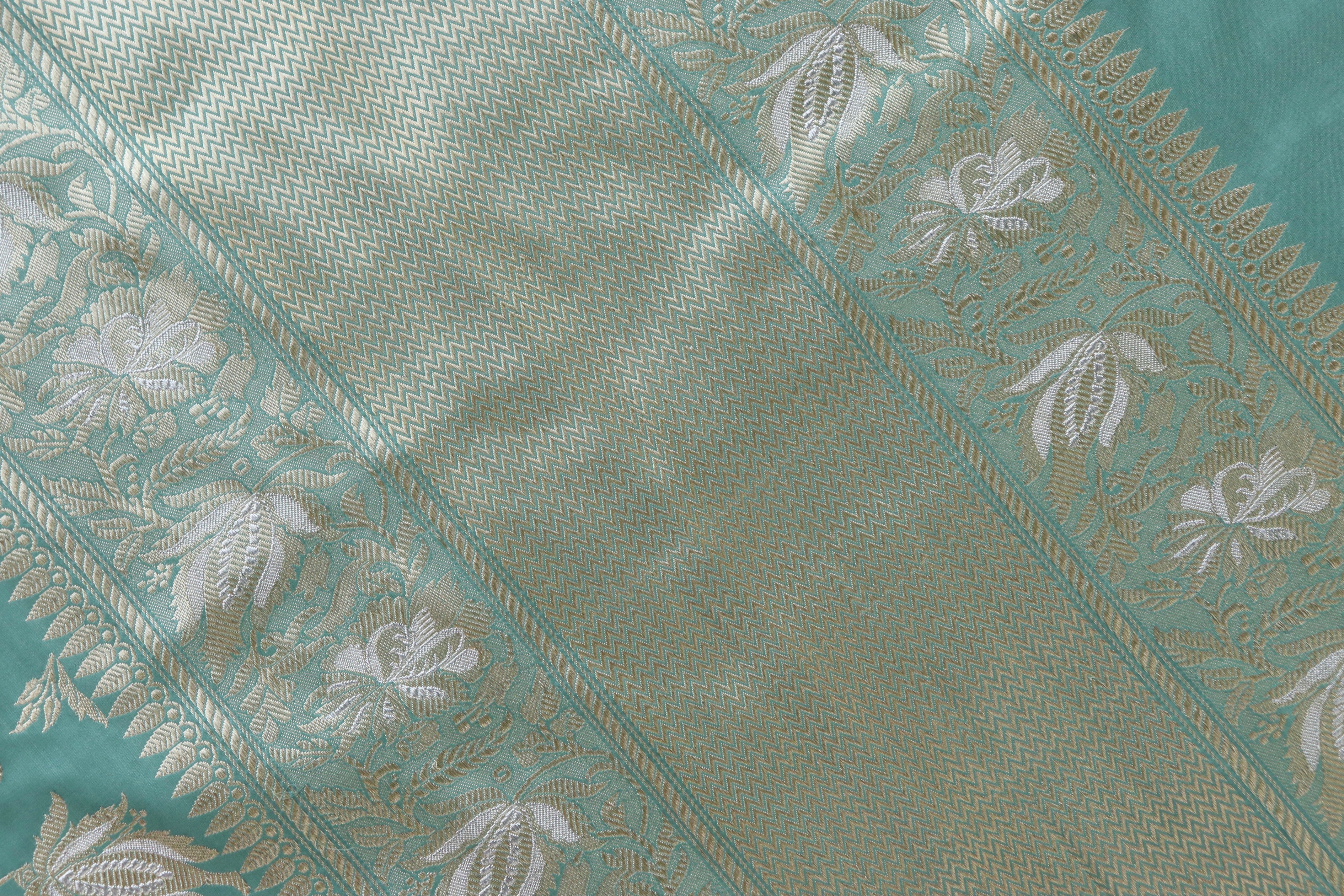 Mint Green Chinar Jangla Pure Silk Handloom Banarasi Saree