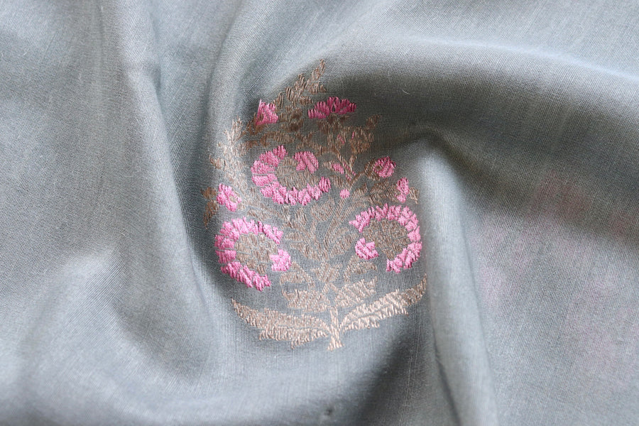 Grey Kadhua Motif Munga Silk Saree | Stuti Weaves