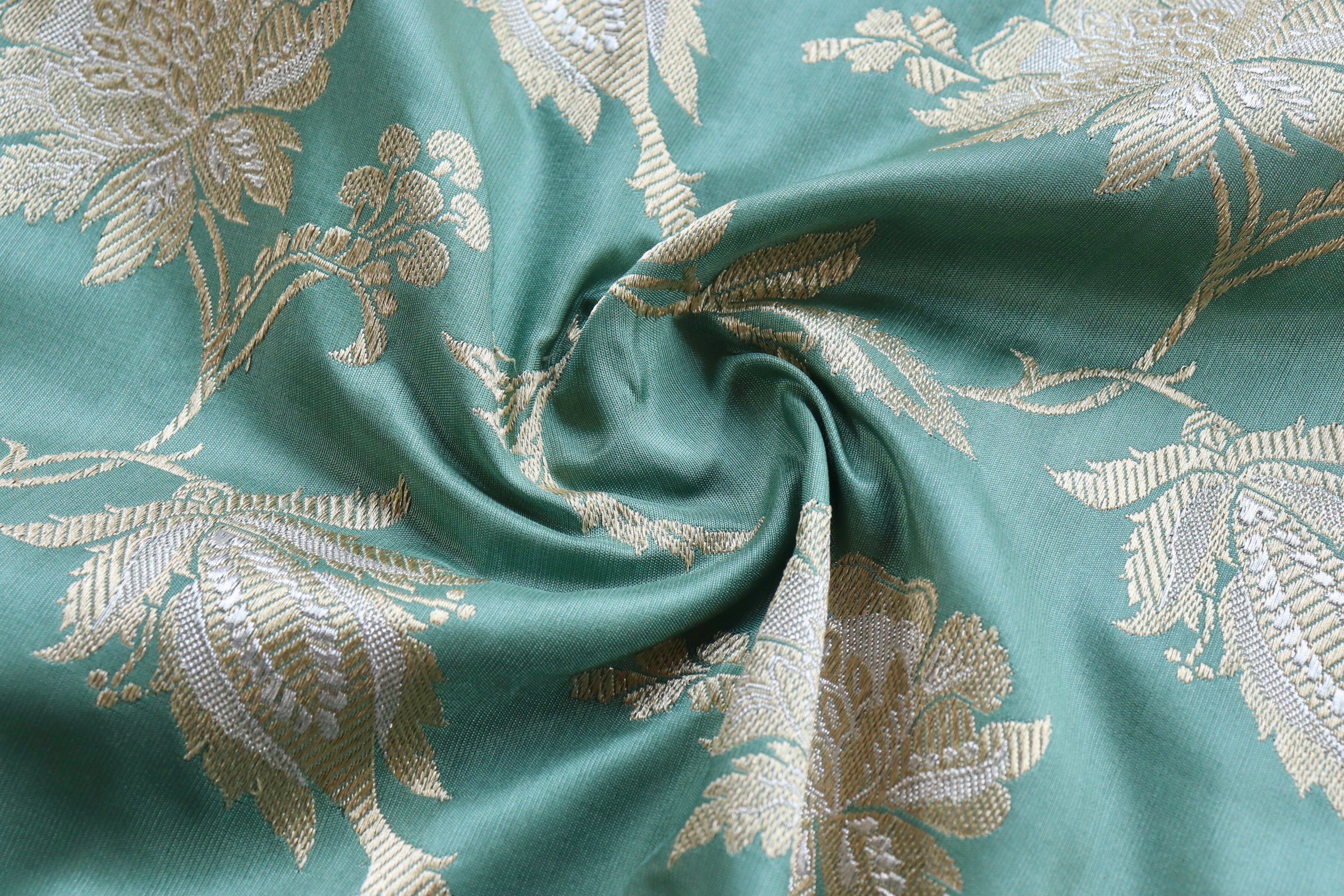 Mint Green Chinar Jangla Pure Silk Handloom Banarasi Saree