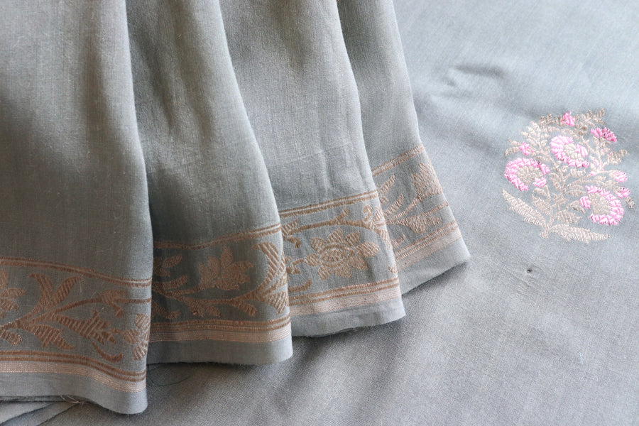 Grey Kadhua Motif Munga Silk Saree | Stuti Weaves