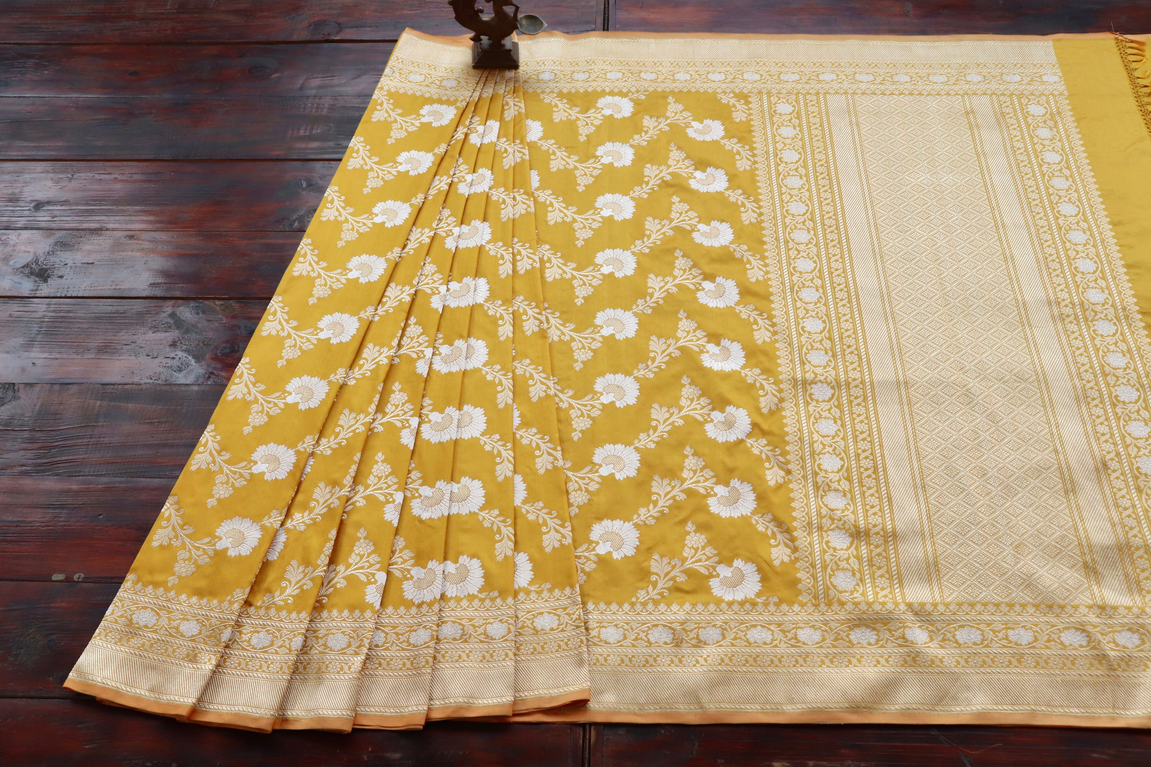 Mustard Zig Zag Jangla Pure Silk Handloom Banarasi Saree