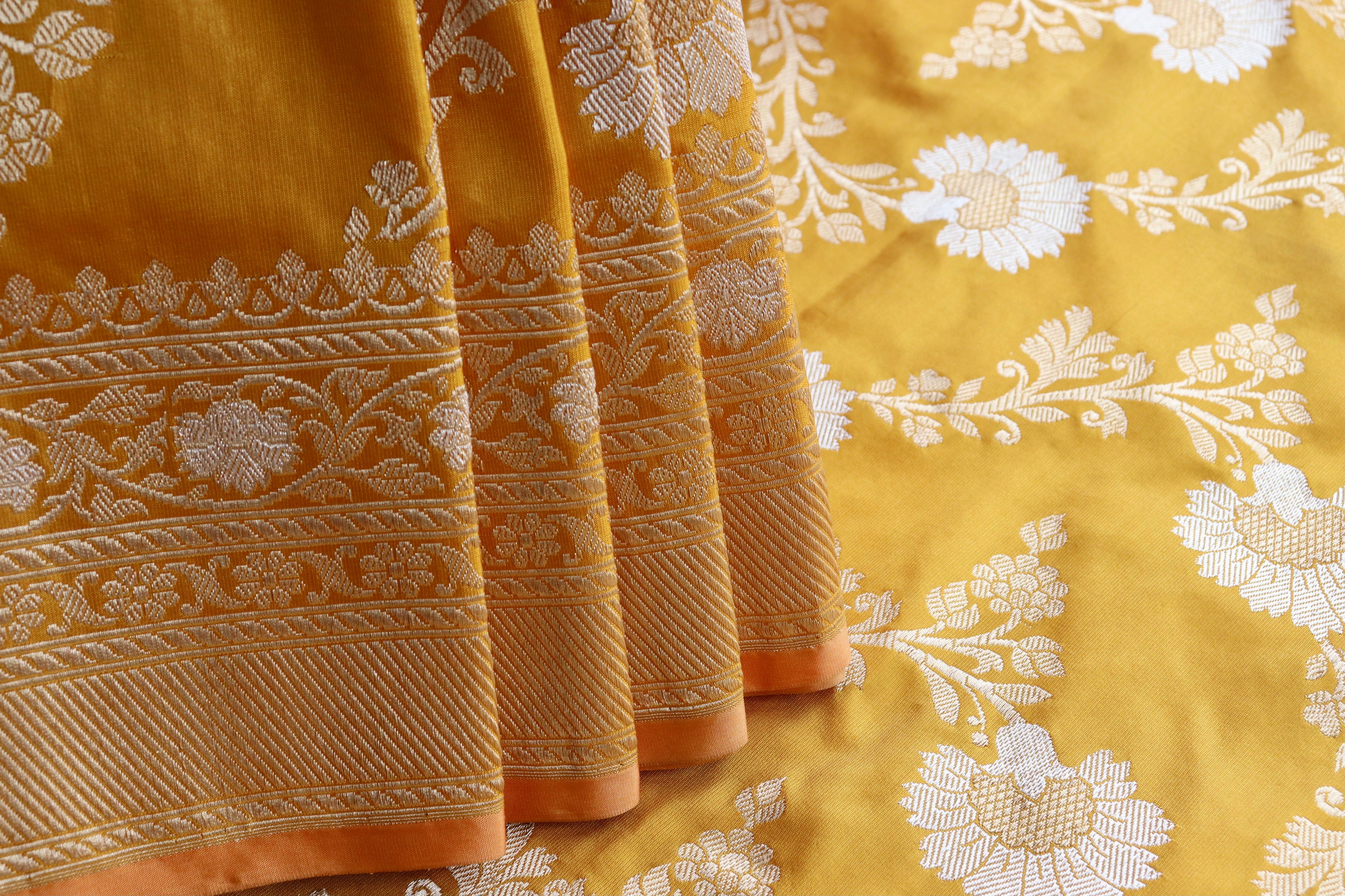 Mustard Zig Zag Jangla Pure Silk Handloom Banarasi Saree