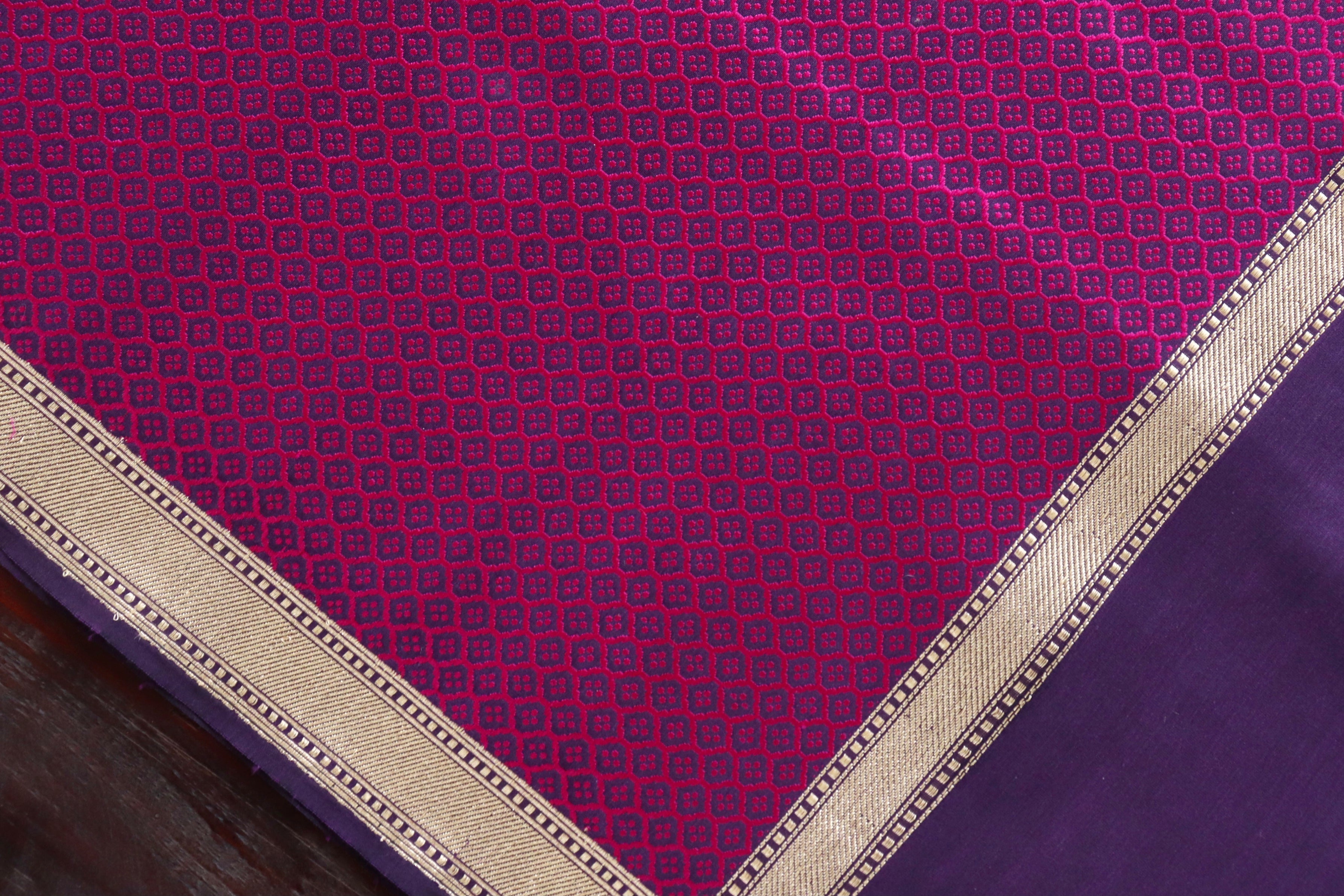 Purple Silk Handloom Banarasi Stole