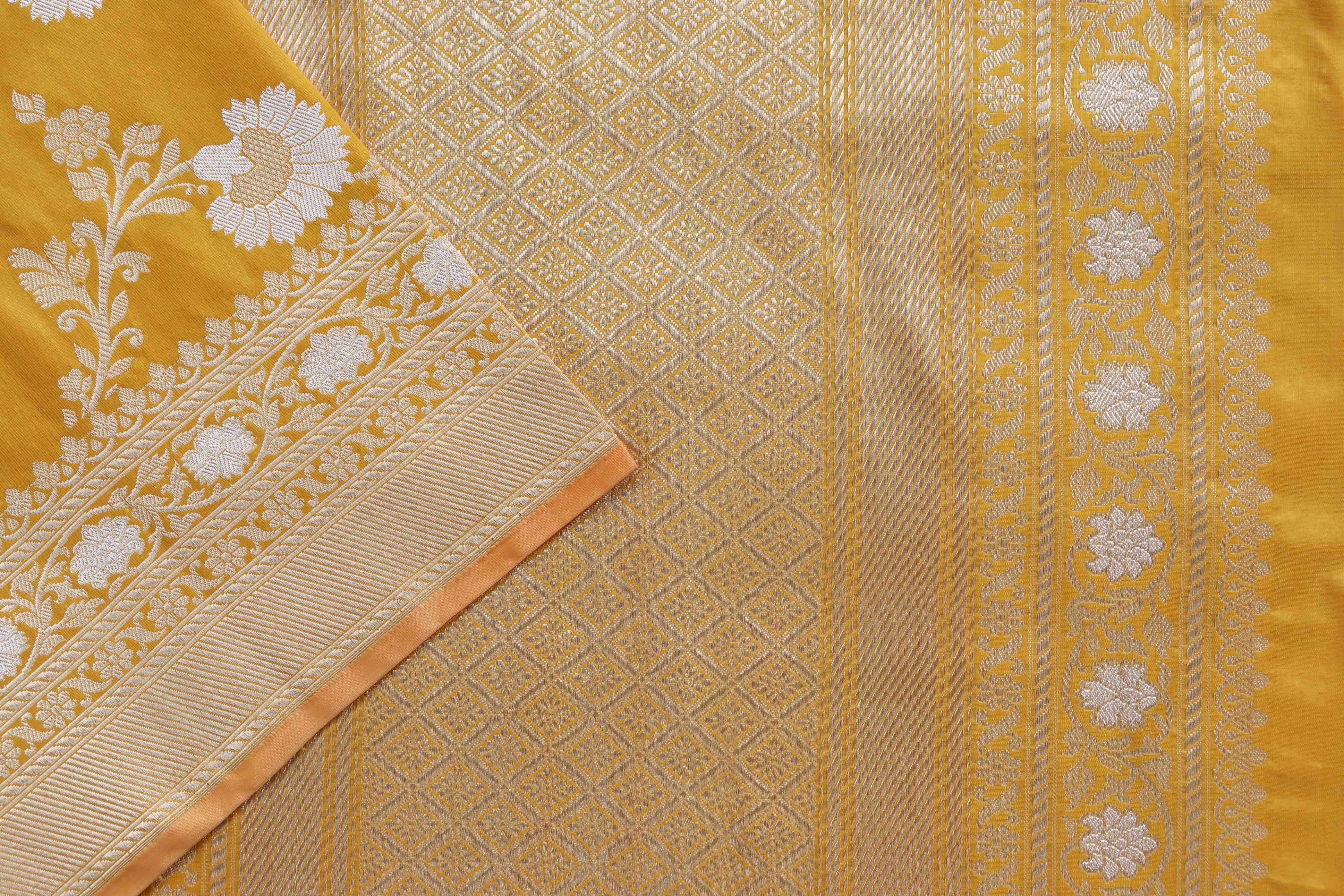 Mustard Zig Zag Jangla Pure Silk Handloom Banarasi Saree