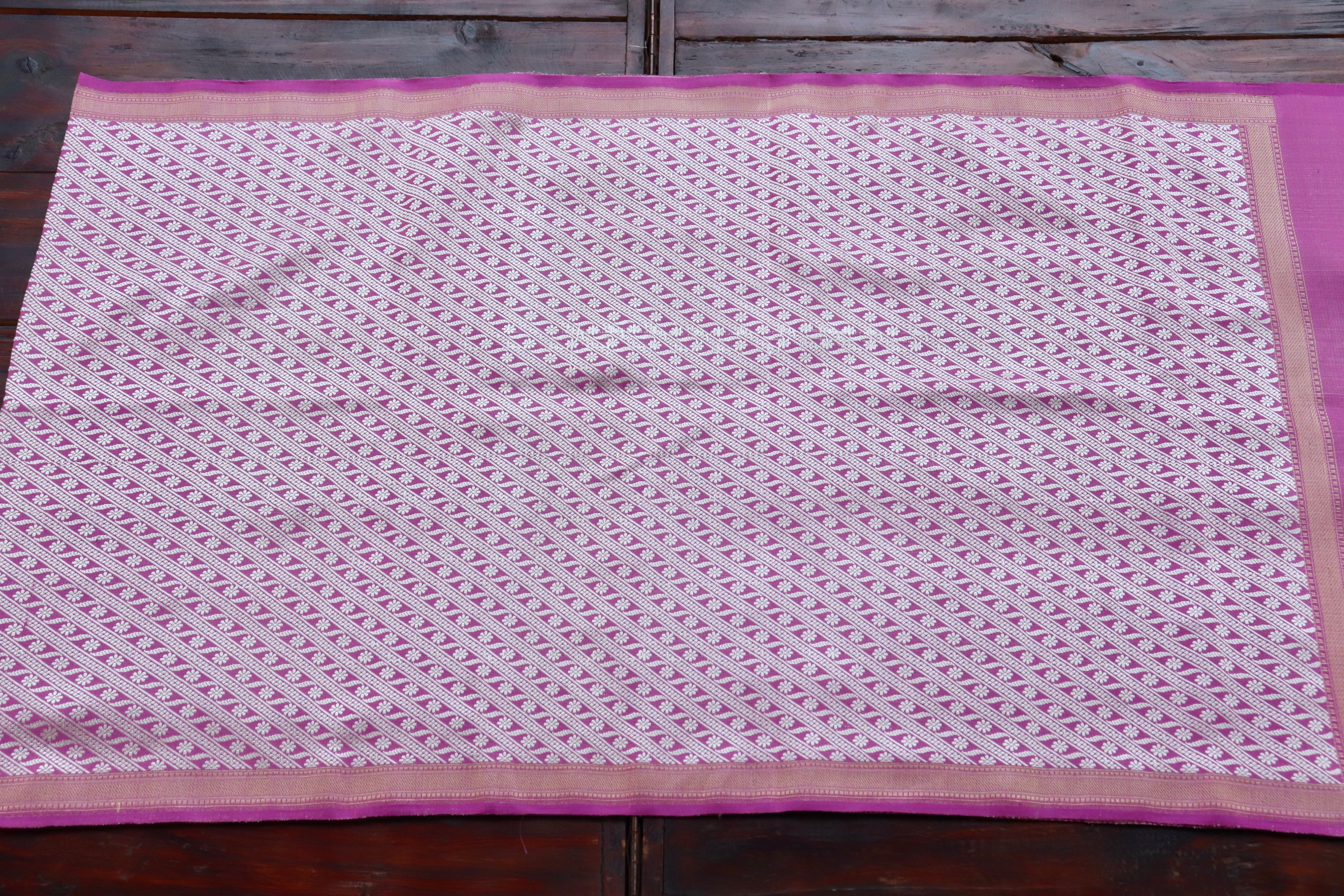 Pink & Ivory Silk Handloom Banarasi Stole