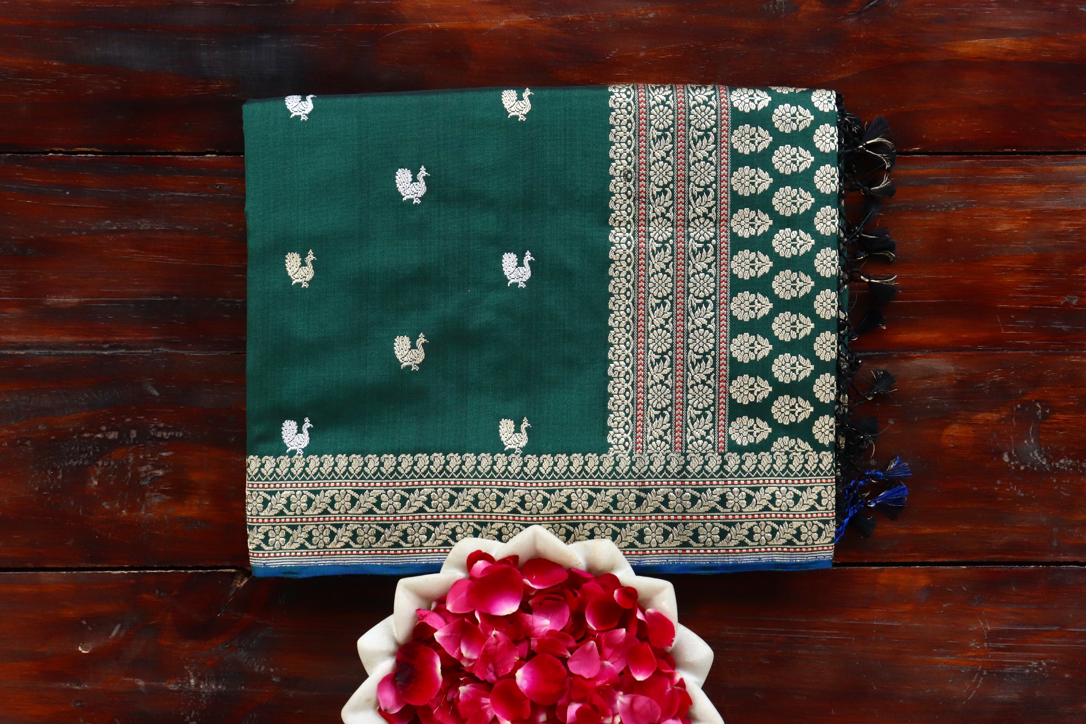 Forest Green Peacock Motif Pure Silk Handloom Banarasi Saree