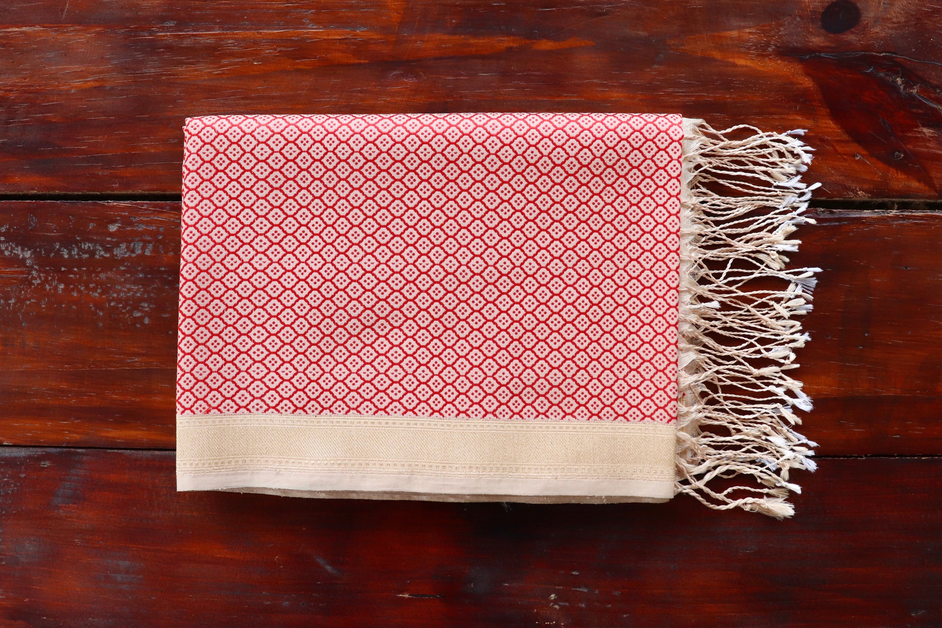 Ivory & Red Katan silk Banarasi stole with densely packed Tanchoi motifs.