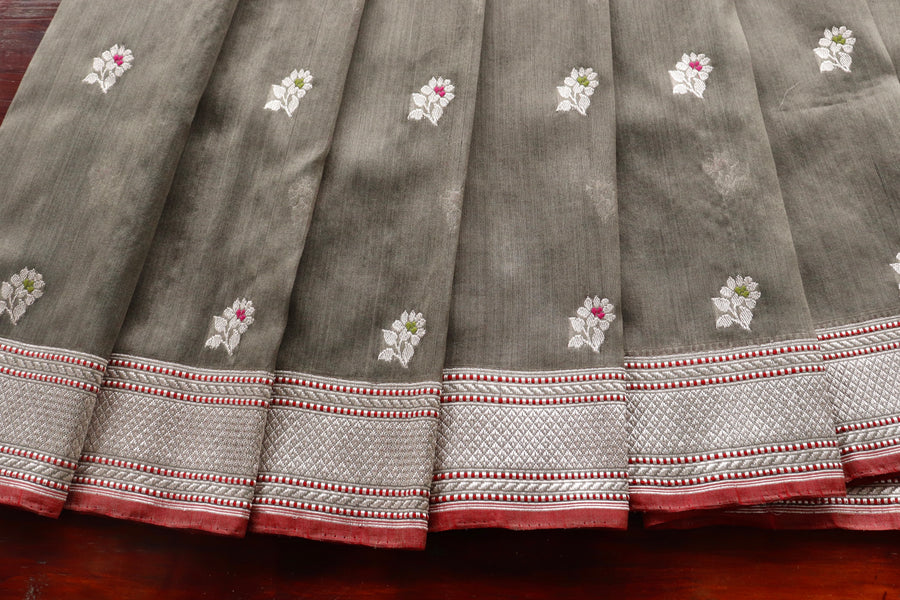 Grey Kadhua Motif Pure Kora Silk Banarasi Saree | Stuti Weaves
