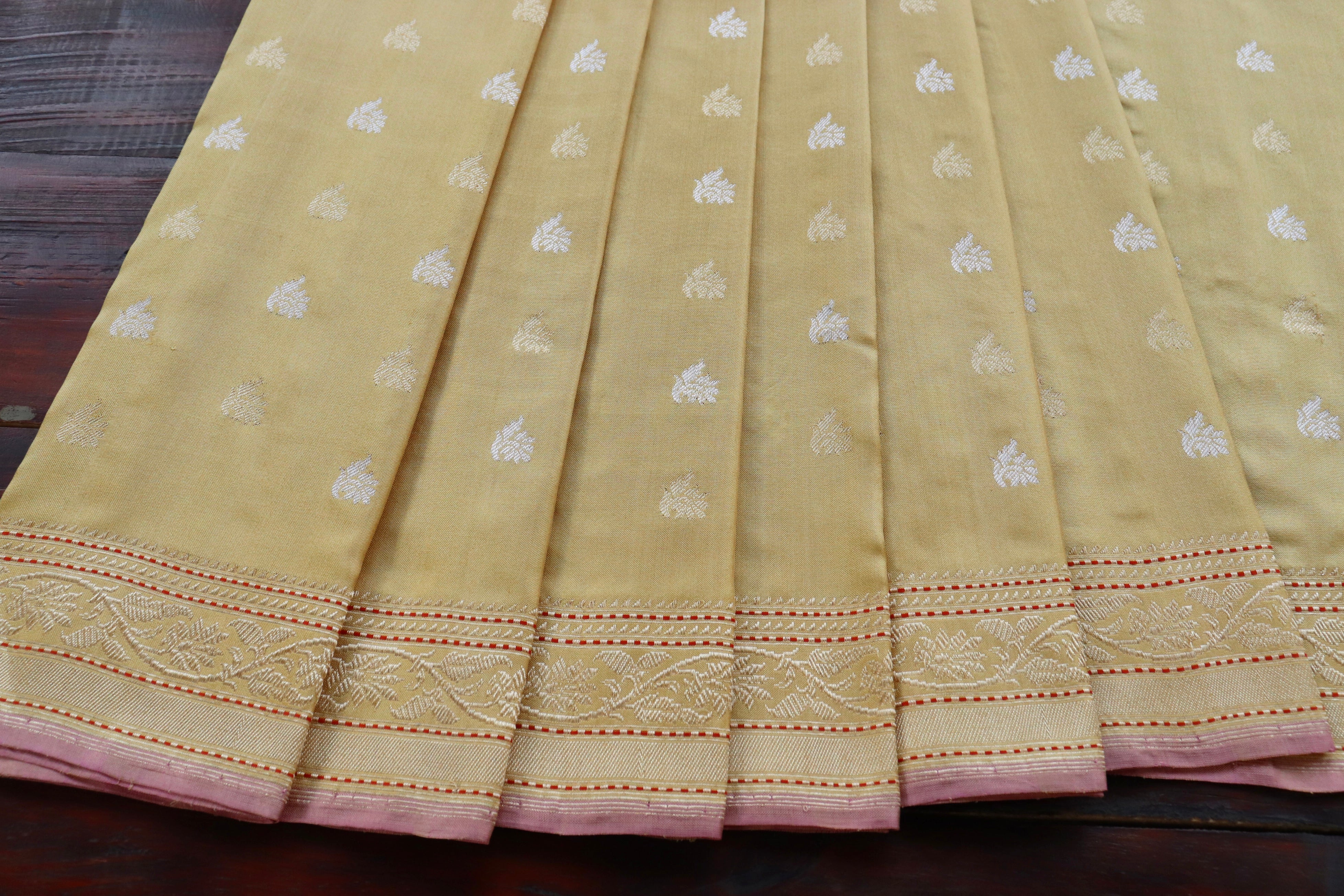 Butter Yellow Kadhua Motif Pure Silk Handloom Banarasi Saree