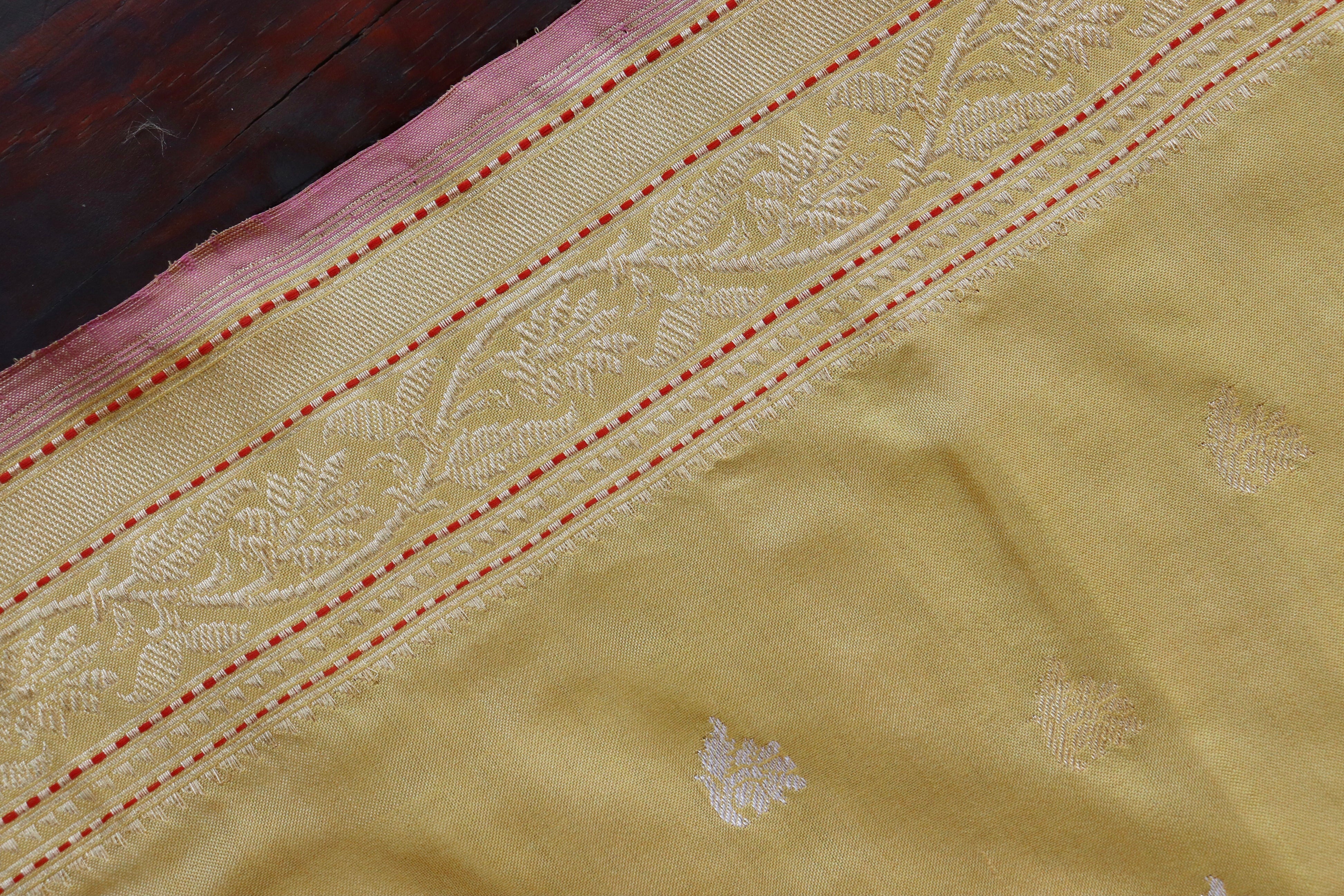 Butter Yellow Kadhua Motif Pure Silk Handloom Banarasi Saree