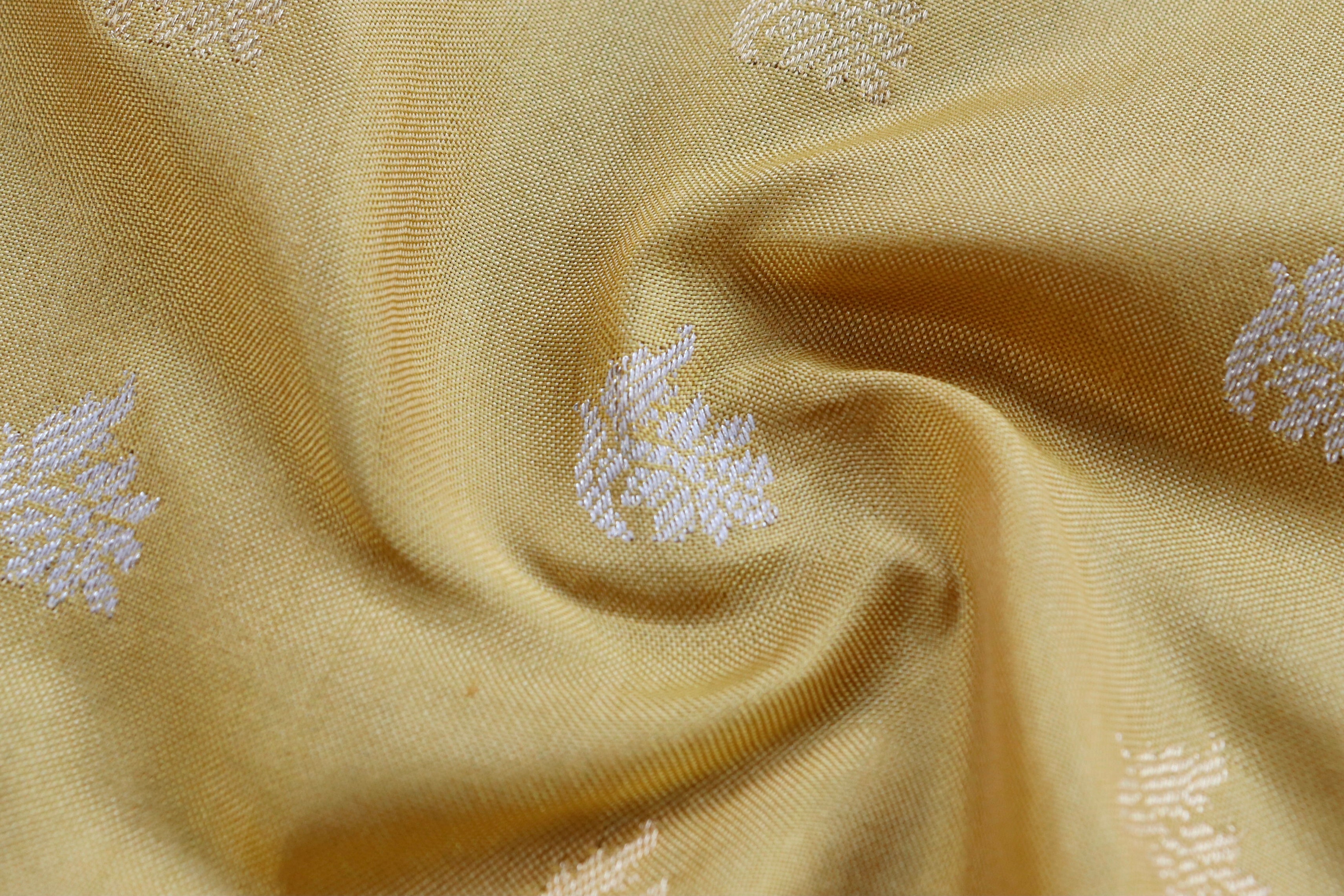 Butter Yellow Kadhua Motif Pure Silk Handloom Banarasi Saree