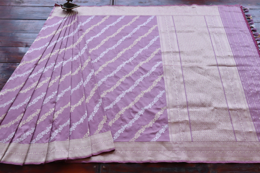 Lavender Aada Jangla Pure Katan Silk Banarasi Saree | Stuti Weaves