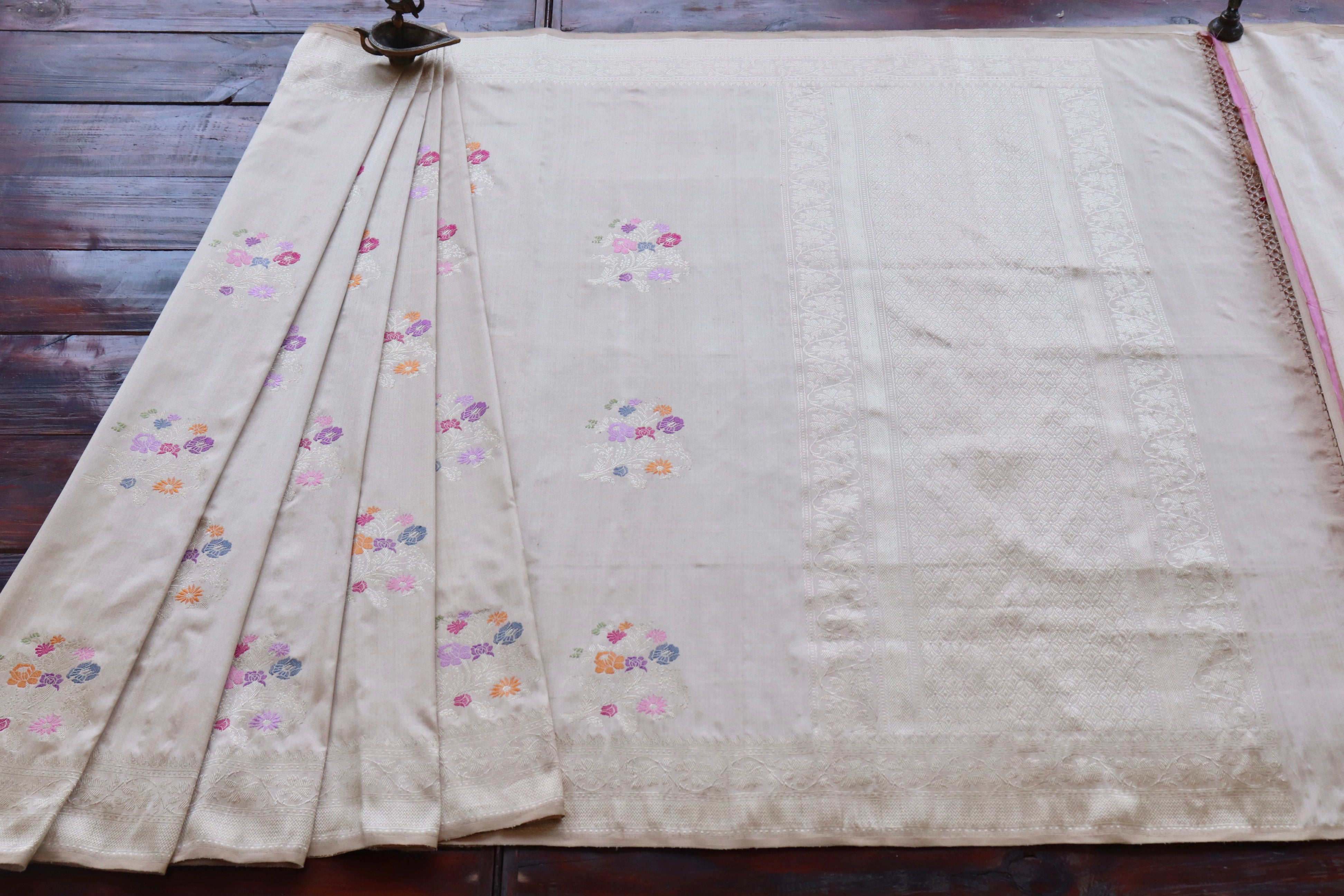 Beige Guldasta Motif Pure Katan Silk Handloom Saree