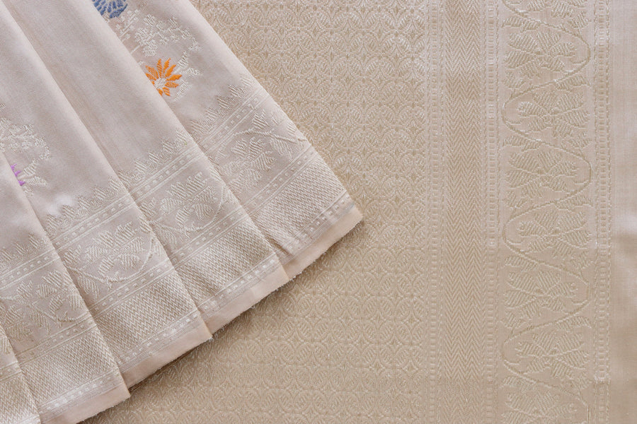 Beige Guldasta Motif Pure Katan Silk Handloom Saree