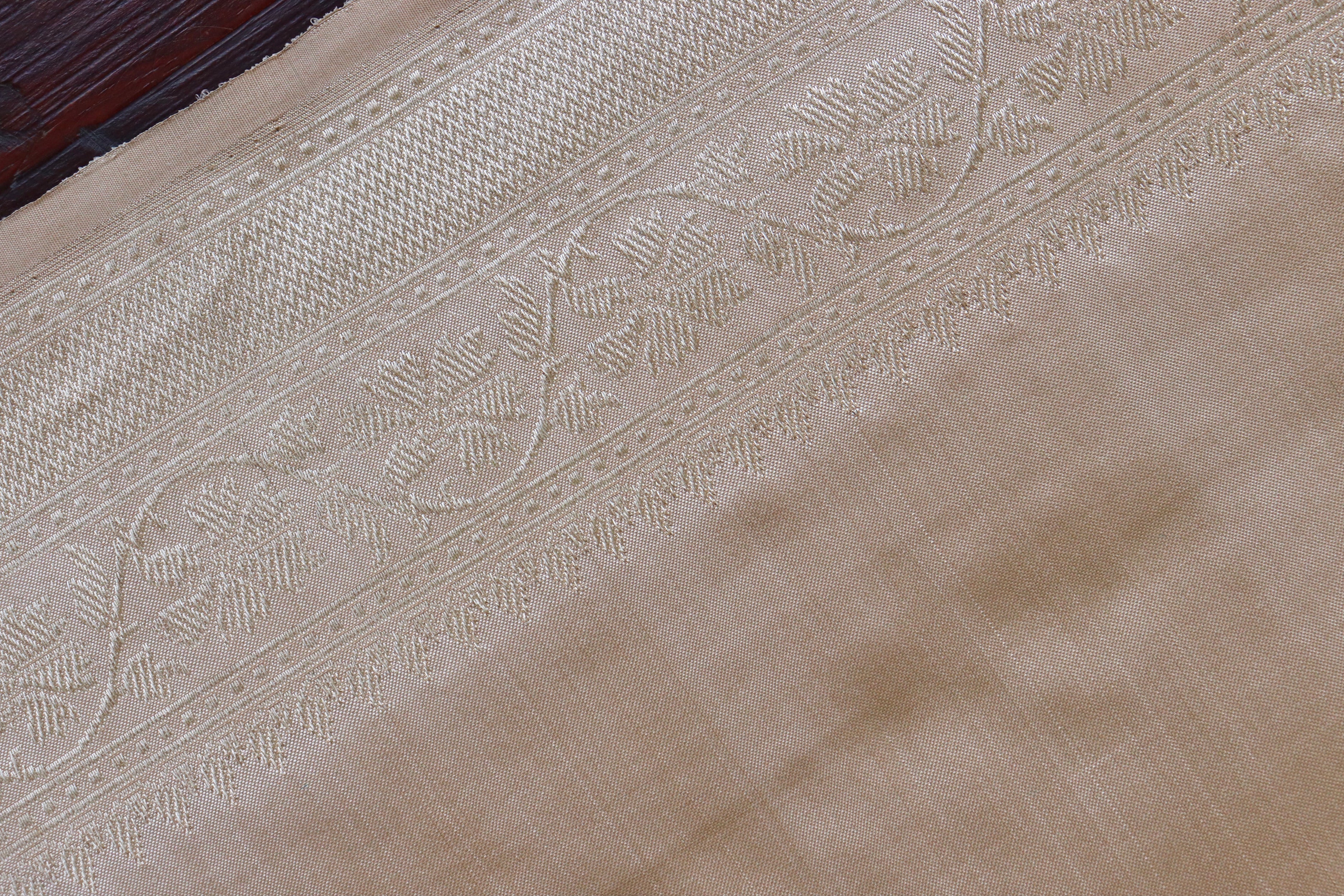 Beige Guldasta Motif Pure Katan Silk Handloom Saree