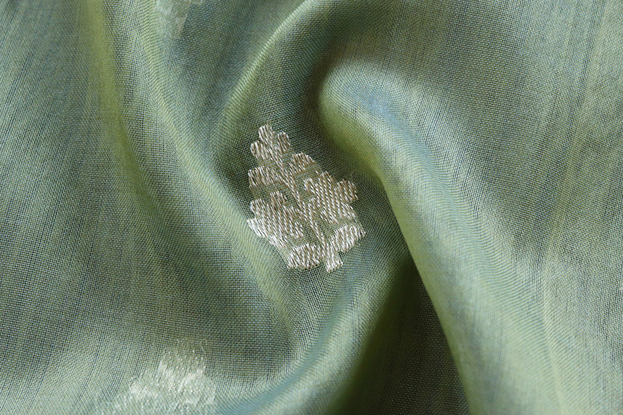 Pista Green Leaf Motif Handloom Banarasi Silk Saree