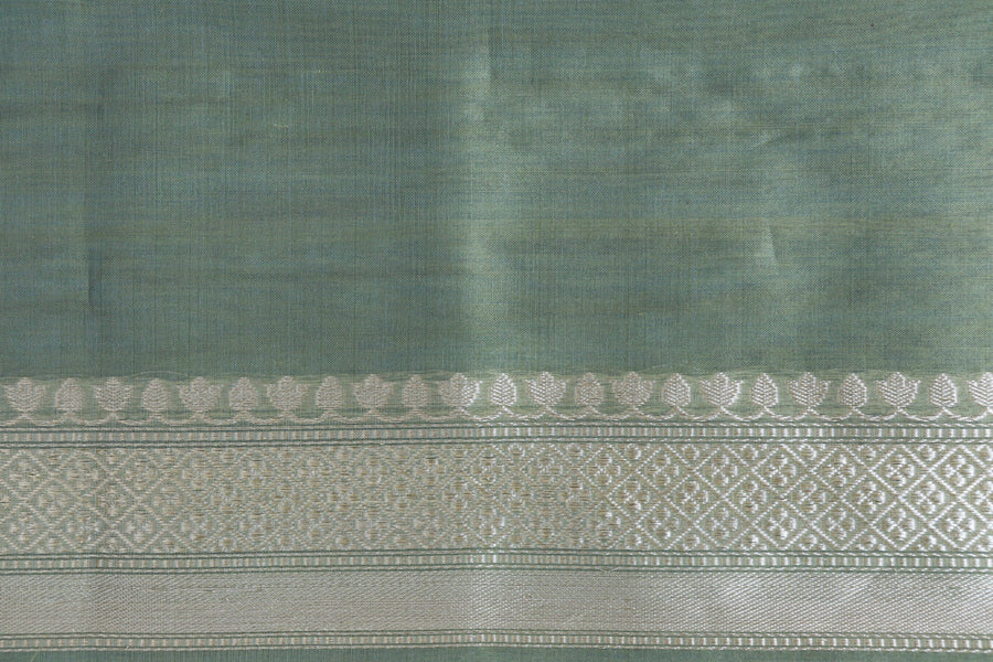 Pista Green Leaf Motif Handloom Banarasi Silk Saree