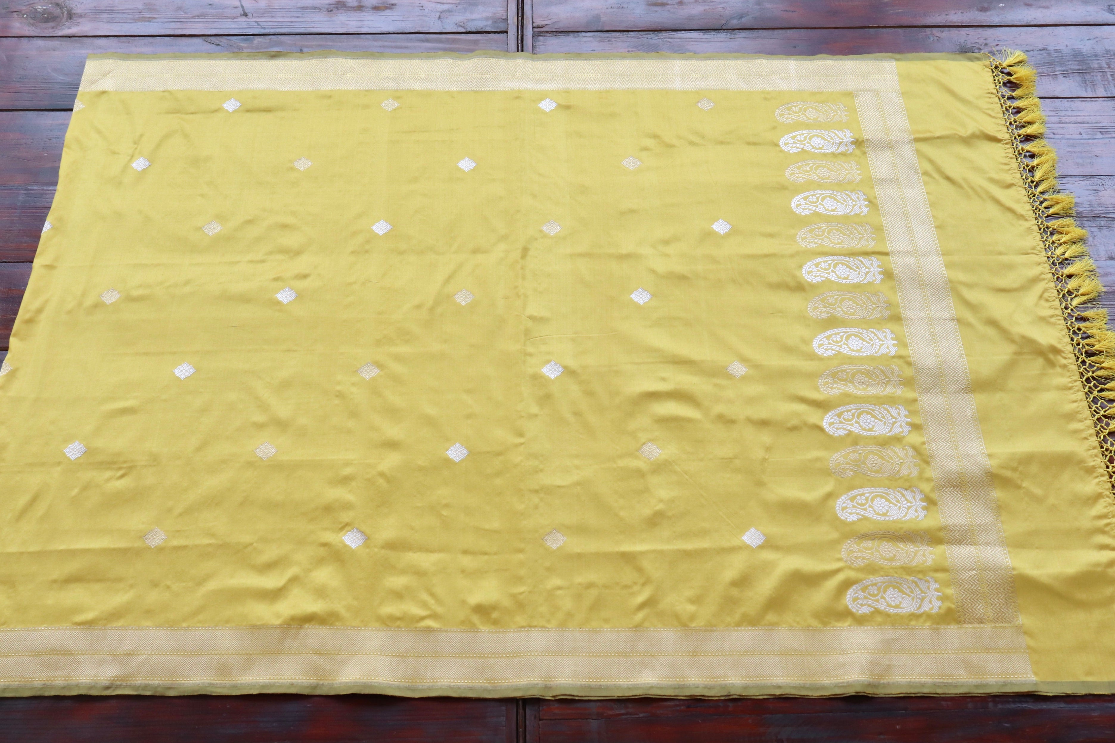 Yellow Pure Silk Handloom Banarasi Dupatta | Stuti Weaves