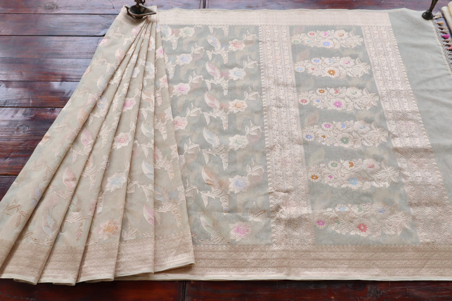 Ivory Kadhua Kora Jangla Handwoven Saree