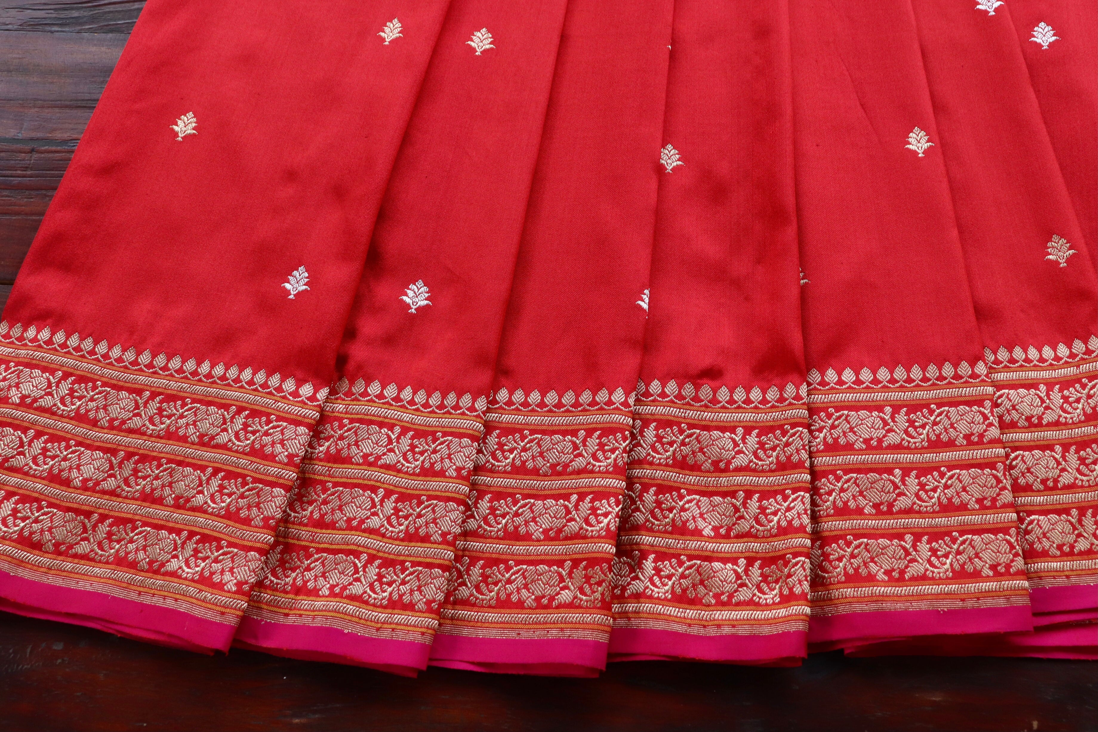 Classic Red Kadhua Motif Pure Silk Handloom Banarasi Saree