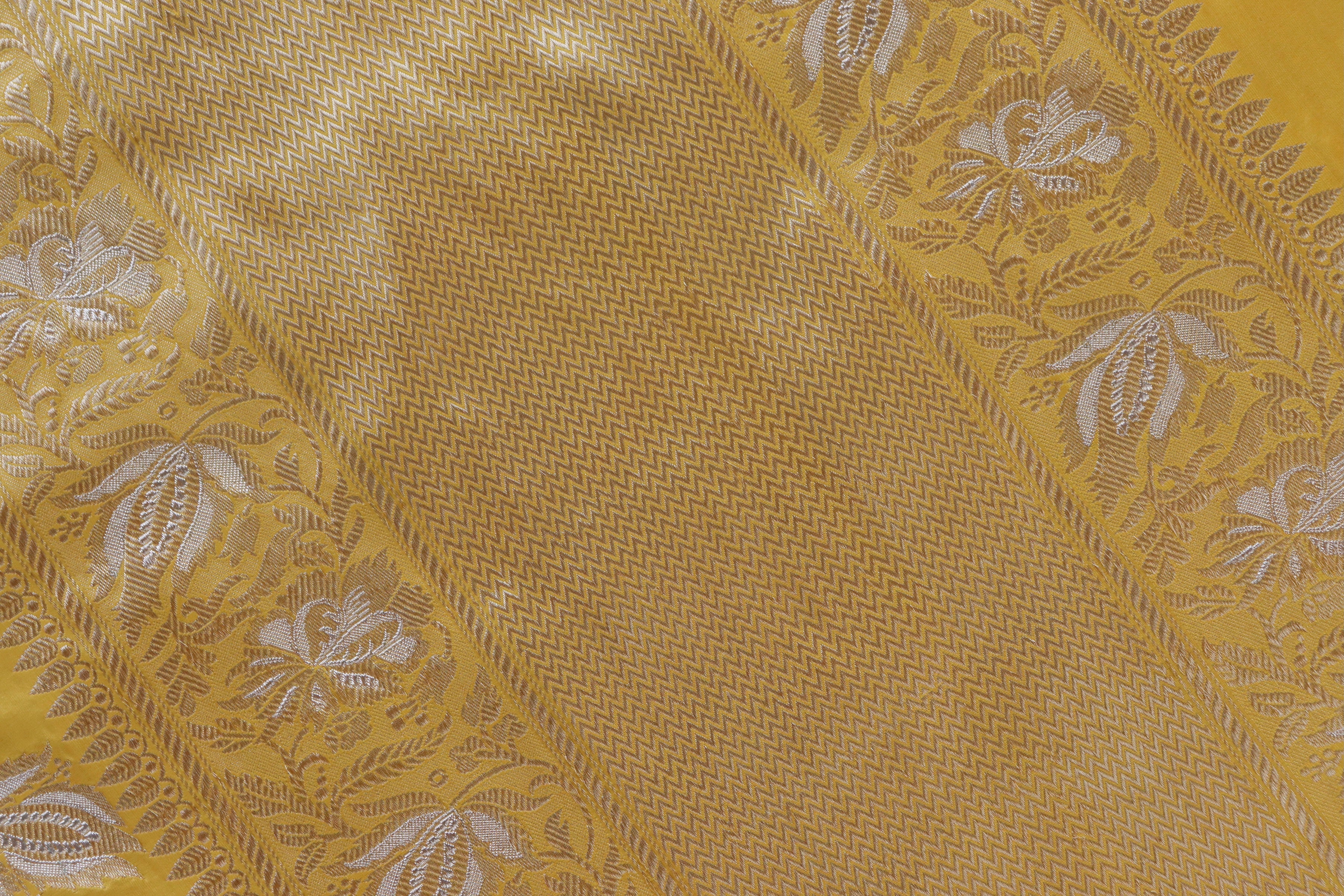 Yellow Chinar Jangla Pure Silk Handloom Banarasi Saree