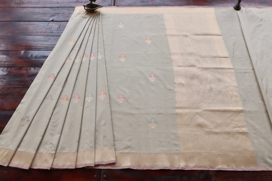 Gold Tissue Meenadar Kadhua Banarasi Handwoven Silk Sarees