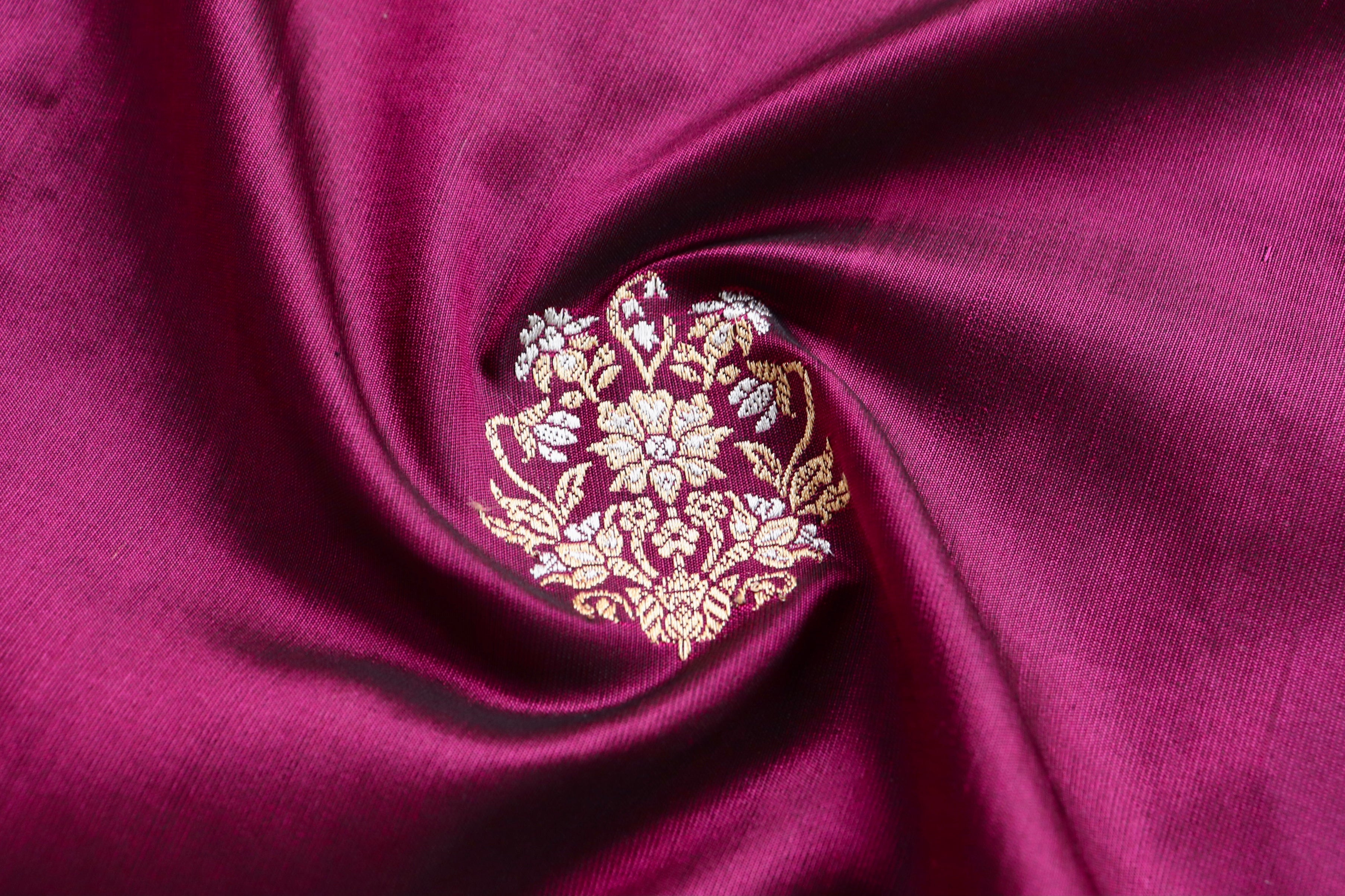 Burgundy & Pink Kadhua Pure Katan Silk Handloom Banarasi Saree