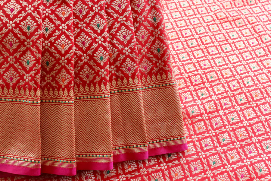 Red Meenadar Tanchoi Pure Silk Handloom Banarasi Saree