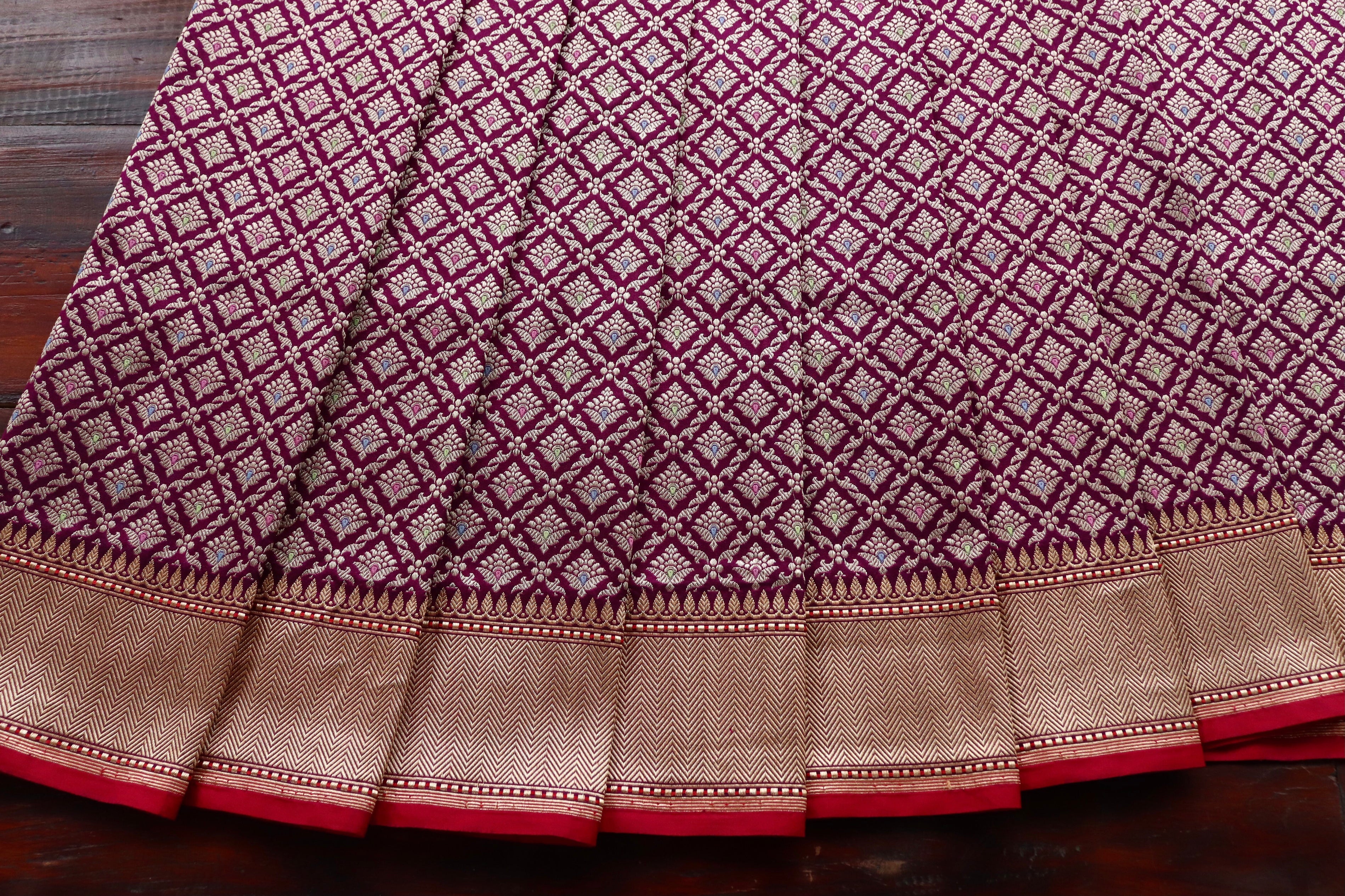 Wine Meenadar Handwoven Banarasi Tanchoi Silk Saree