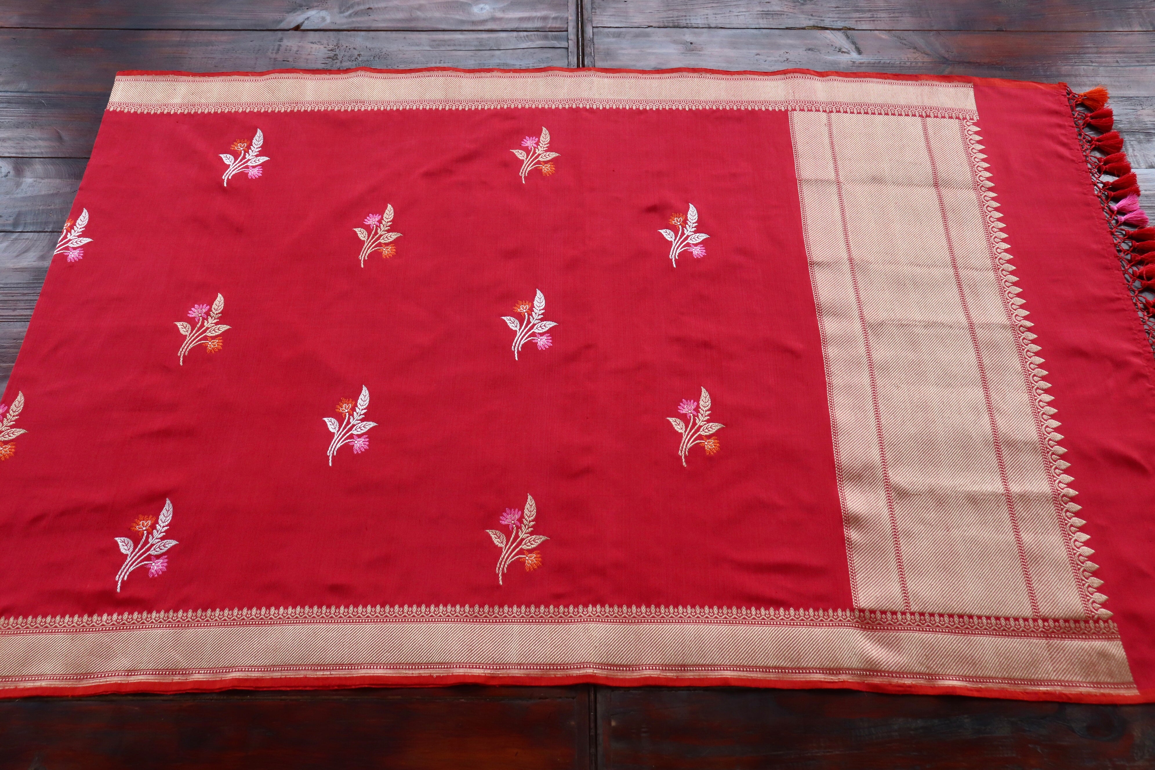 Red Leaf Motif Pure Silk Handloom Banarasi Dupatta