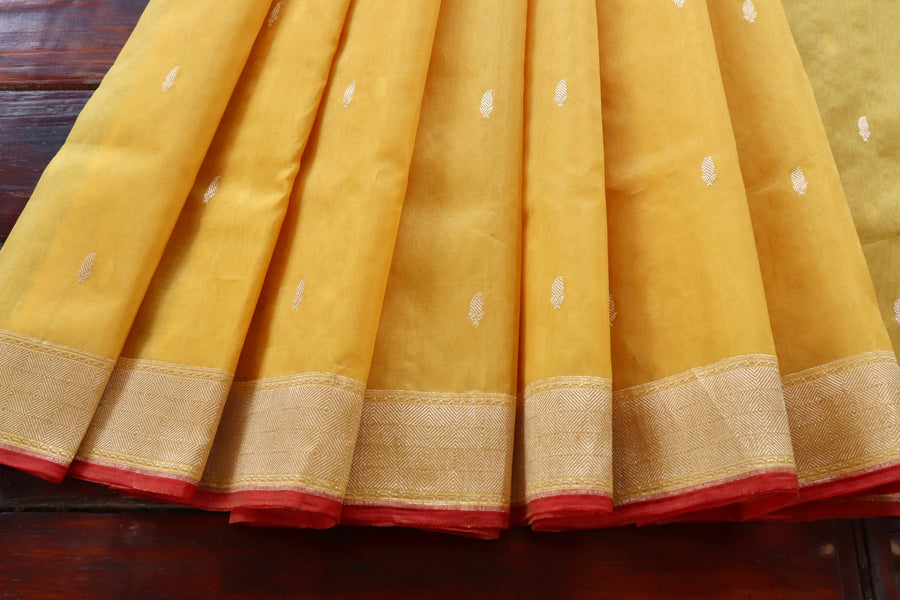 Yellow Kairy Kuniya Pure Kora Silk Handloom Banarasi Saree