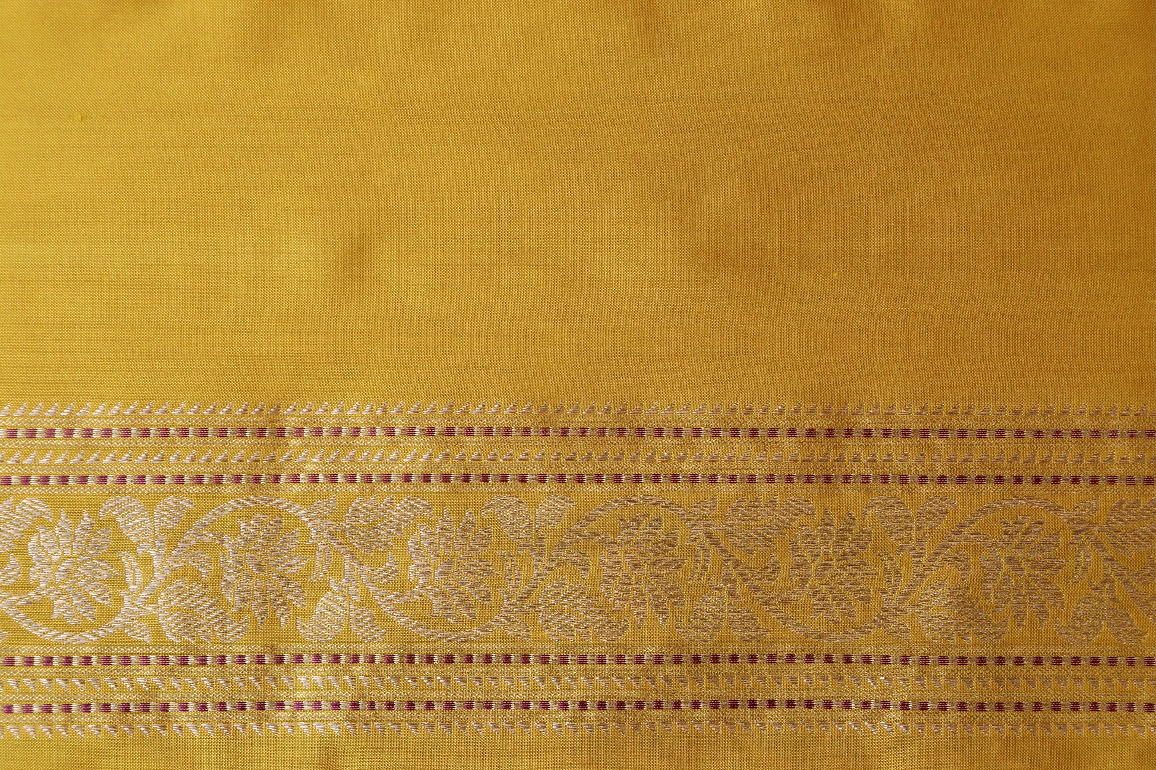 Yellow Kadhua Motif Pure Silk Handloom Banarasi Saree