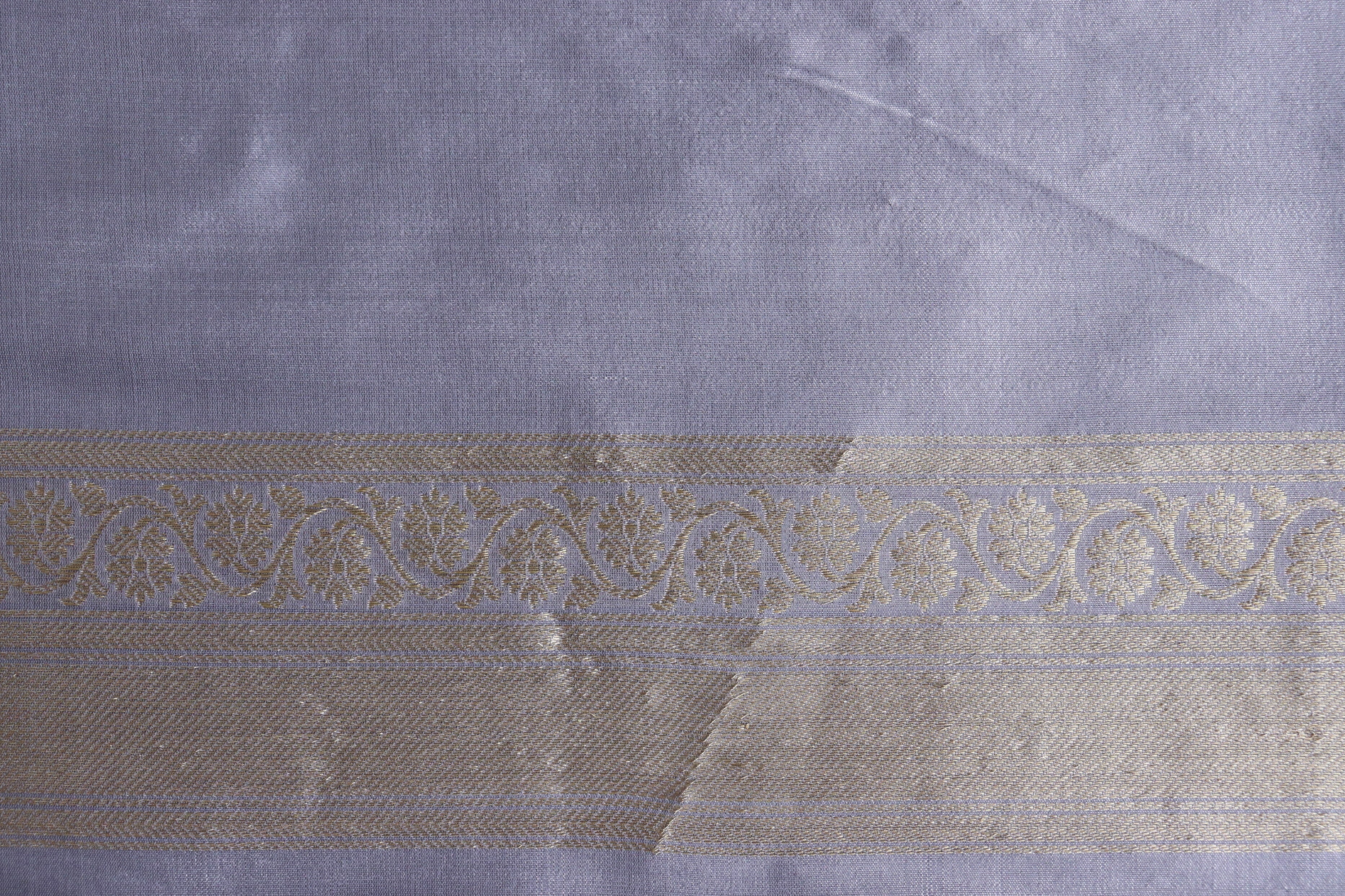 Lilac Ginnie Motif Pure Silk Handloom Banarasi Saree