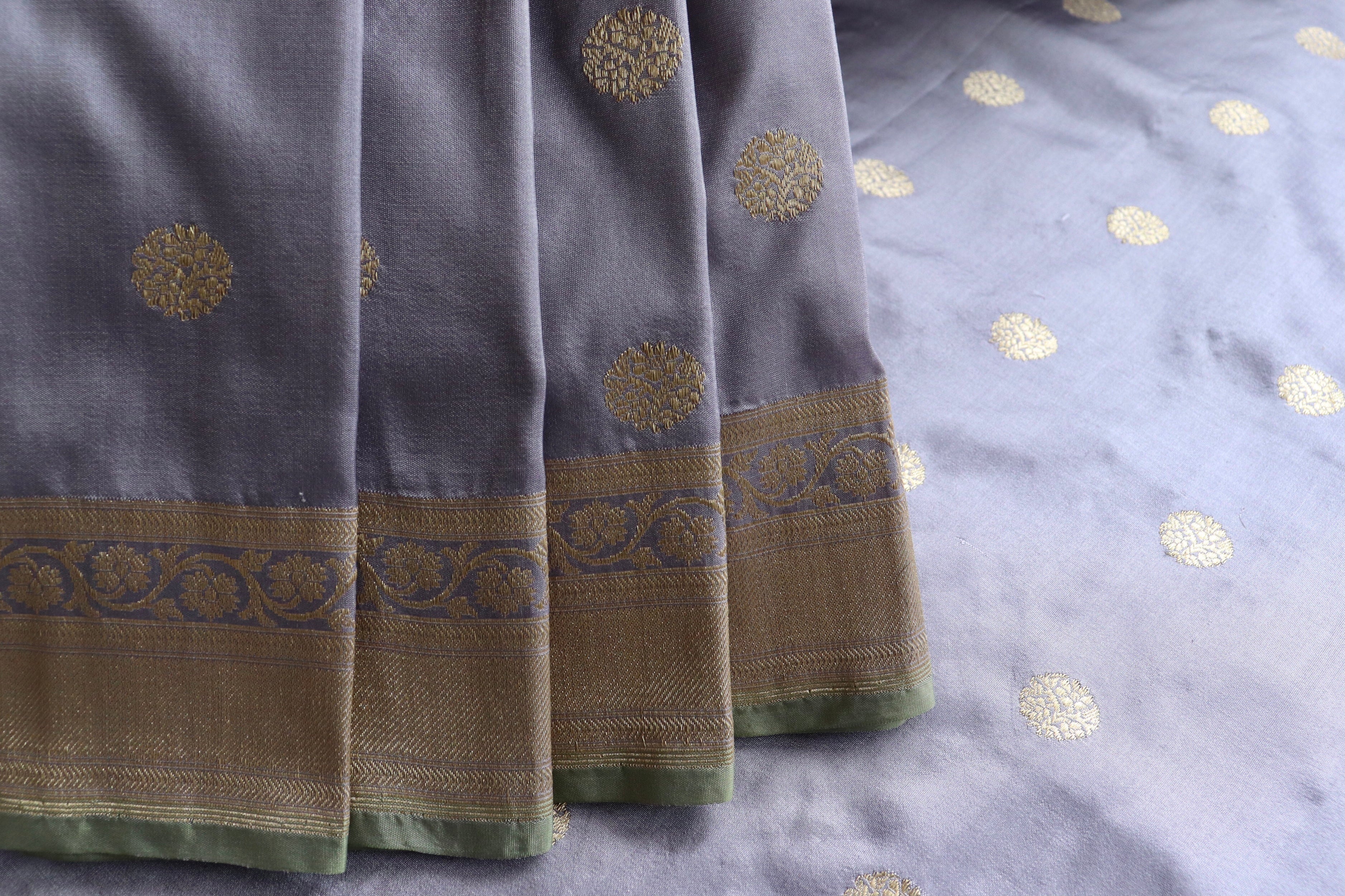 Lilac Ginnie Motif Pure Silk Handloom Banarasi Saree