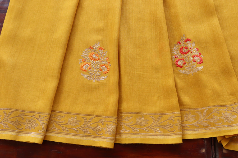 Yellow Kadhua Motif Munga Silk Handloom Saree