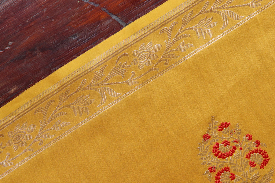 Yellow Kadhua Motif Munga Silk Handloom Saree