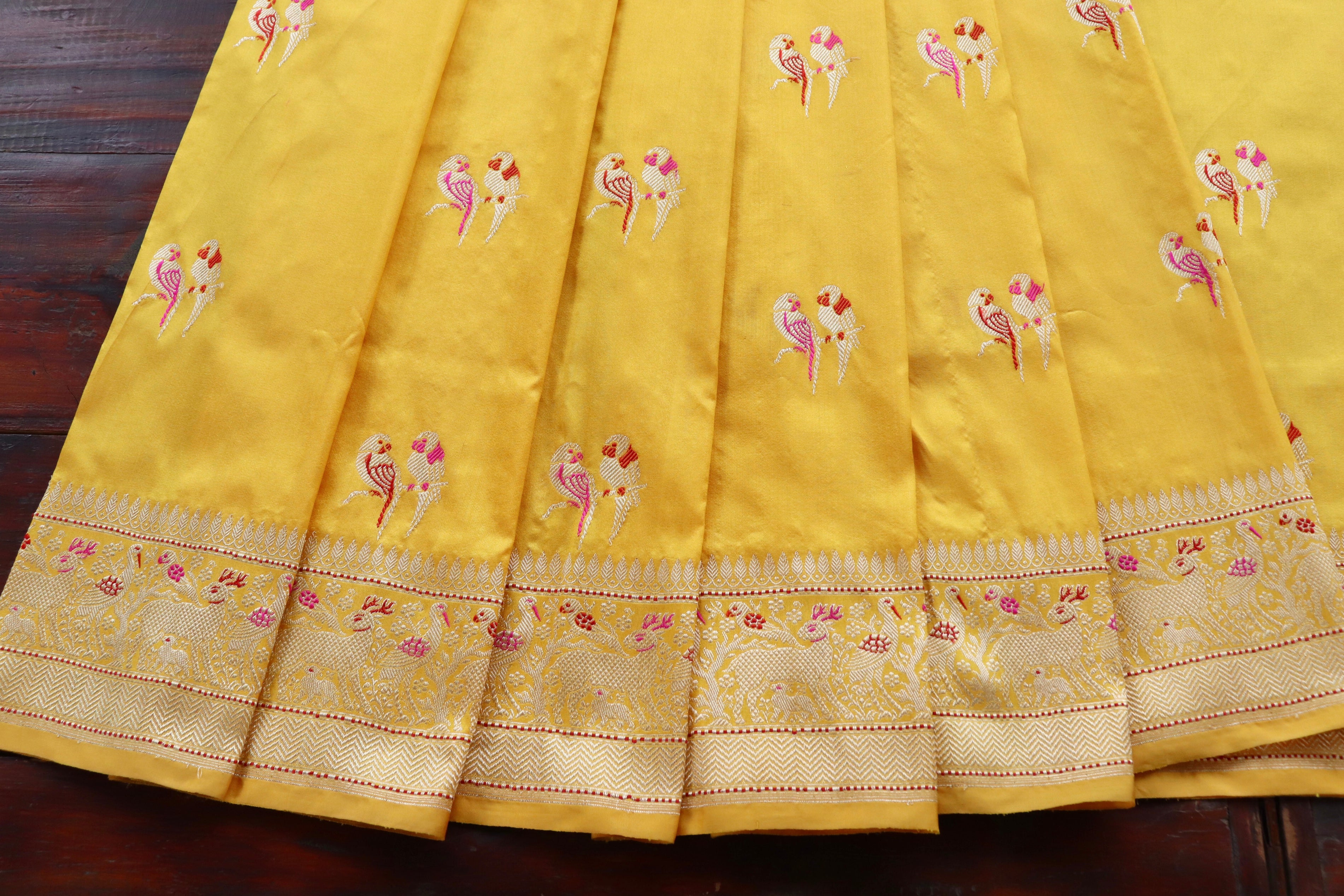 Bright Yellow Bird Motif Pure Silk Handloom Banarasi Saree