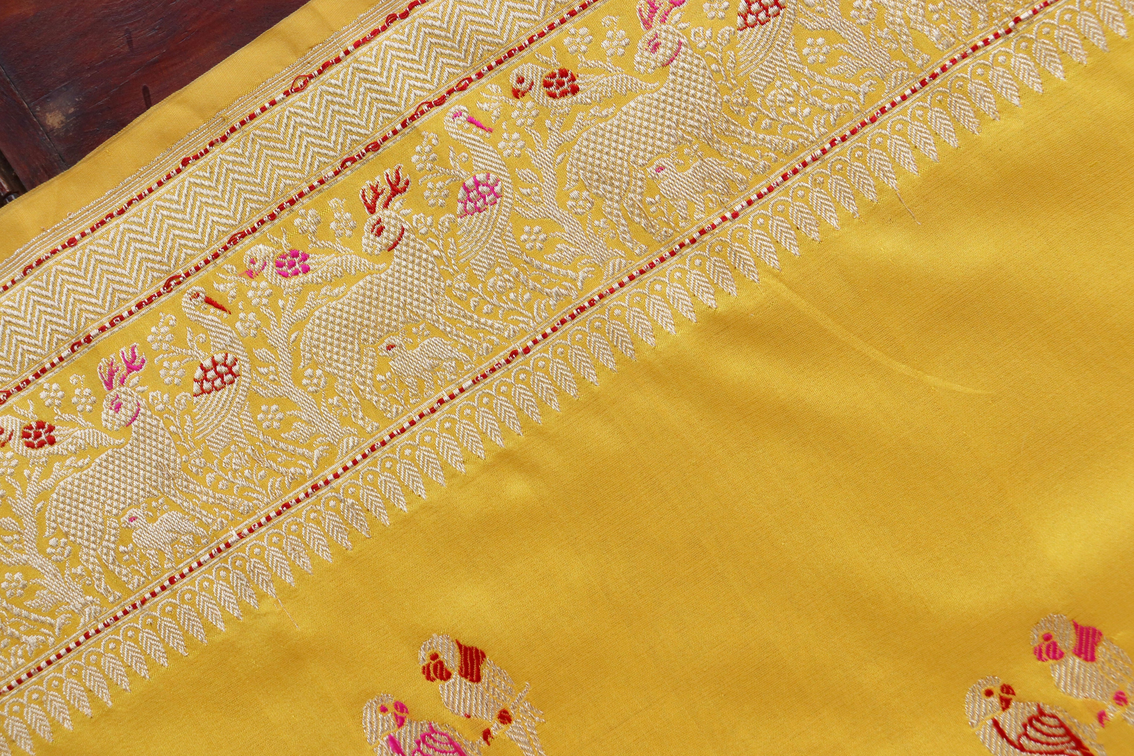 Bright Yellow Bird Motif Pure Silk Handloom Banarasi Saree