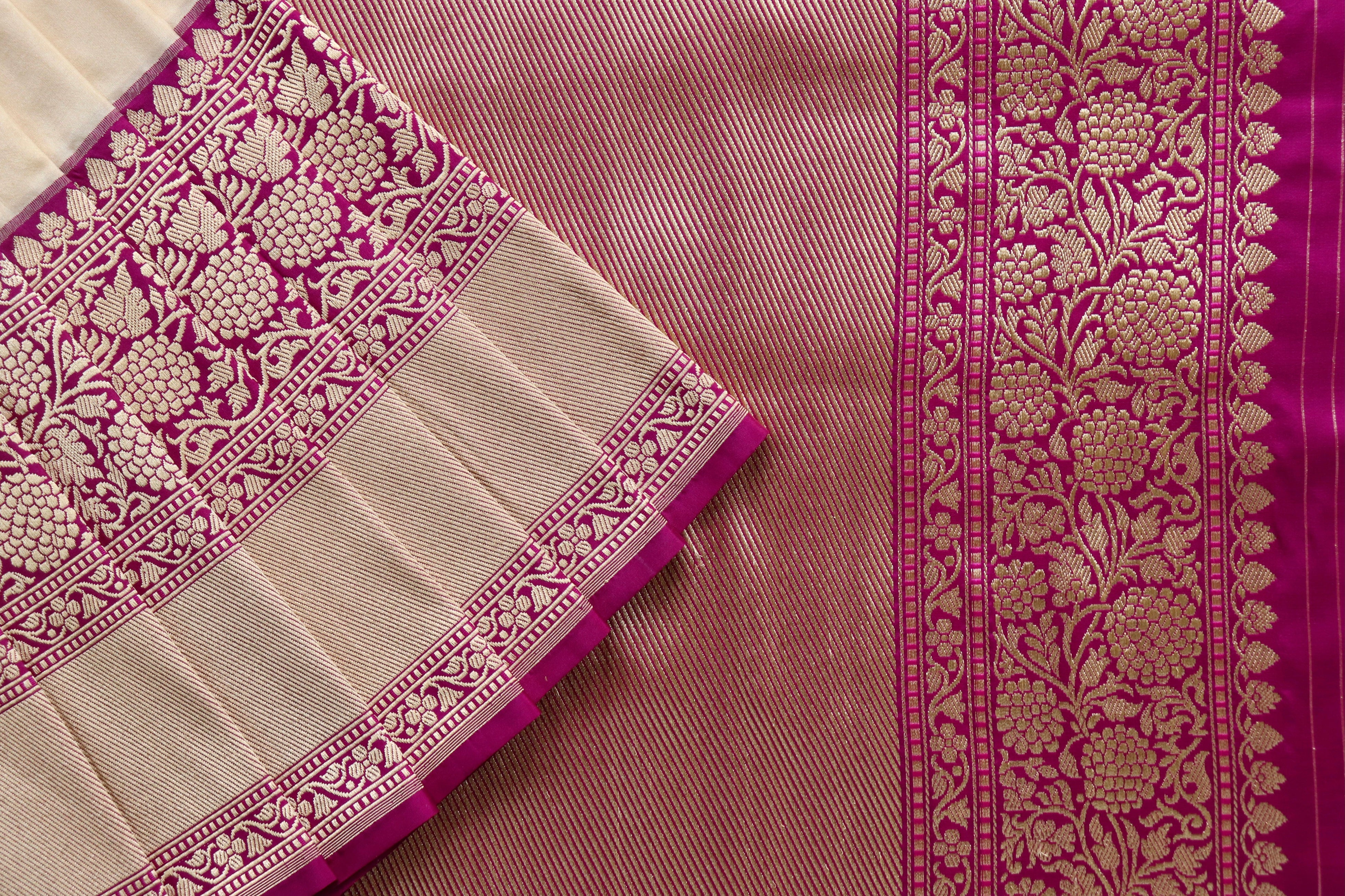 Ivory Kadhua Pure Katan Silk Handloom Banarasi Saree