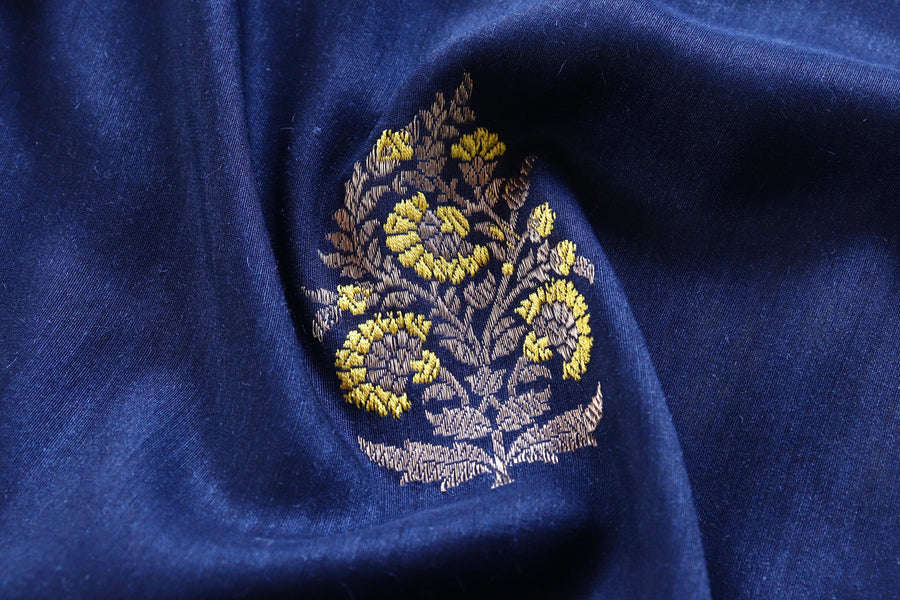 Navy Kadhua Motif Munga Silk Handloom Saree