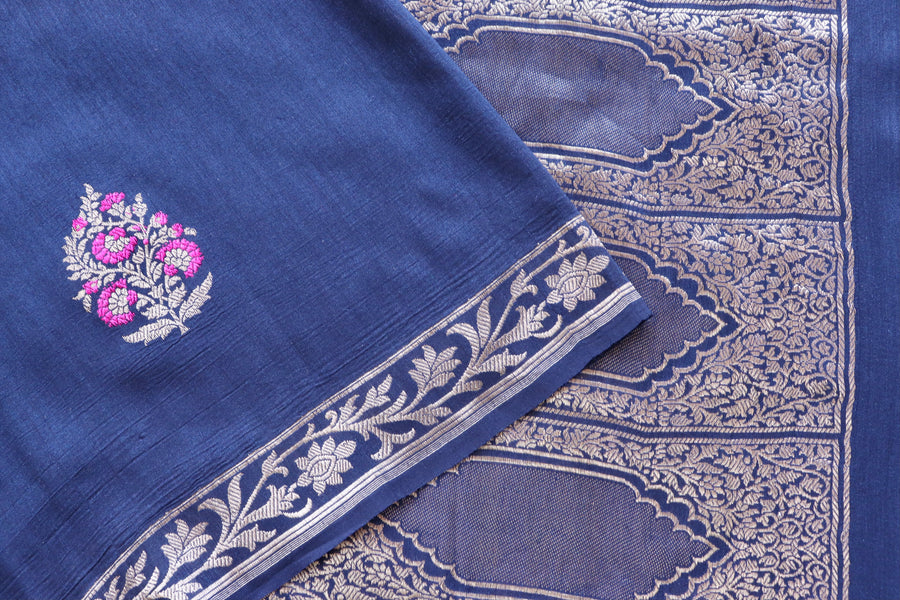 Navy Kadhua Motif Munga Silk Handloom Saree