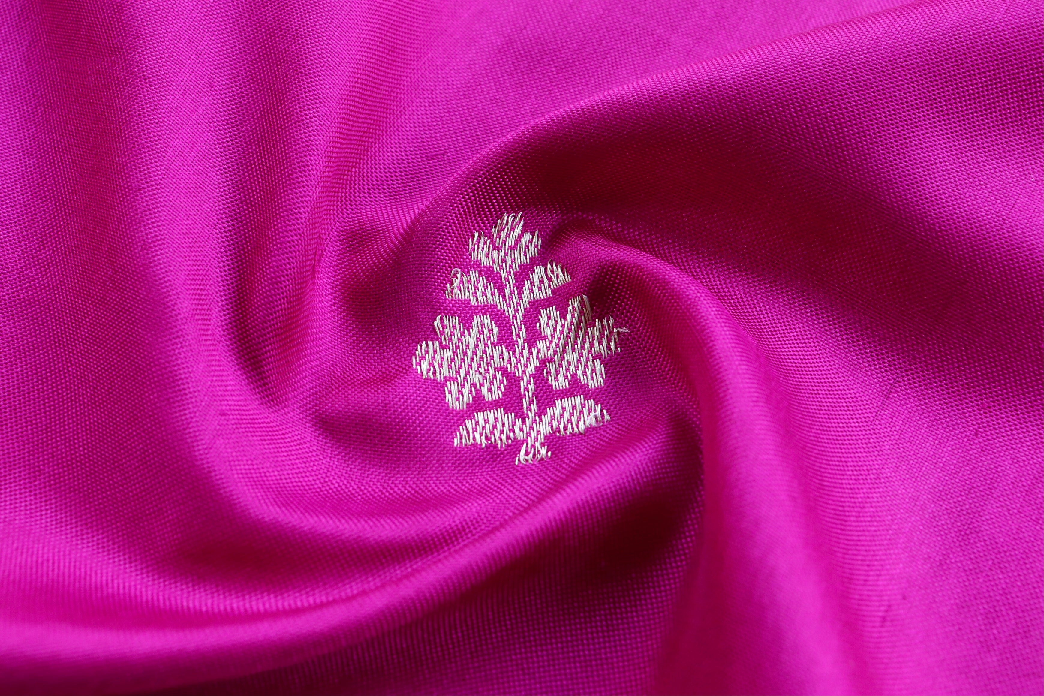 Magenta Katan Silk Leaf Motif Handloom Banarasi Saree