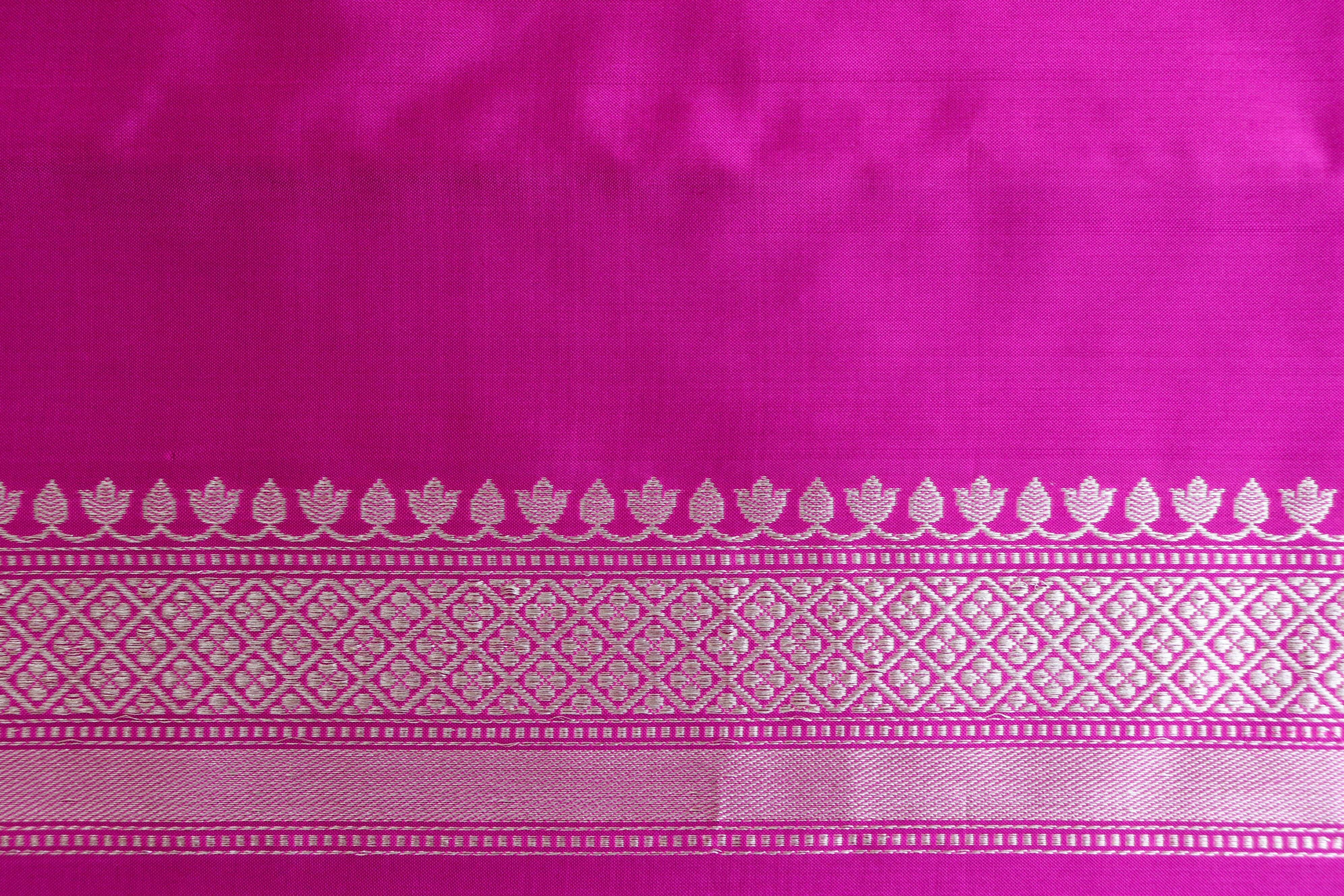 Magenta Katan Silk Leaf Motif Handloom Banarasi Saree