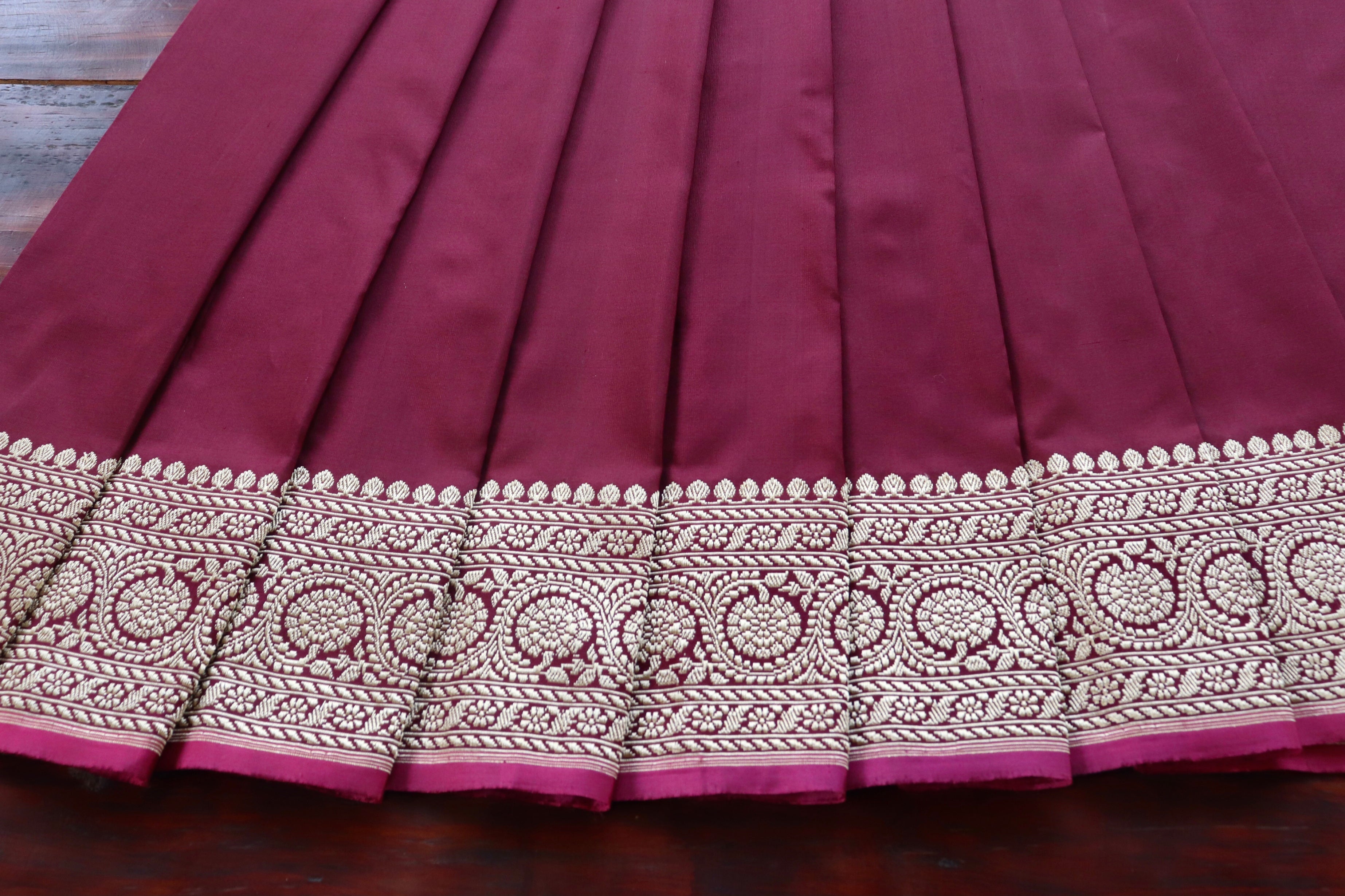 Burgundy Kuniya Kadhua Pure Silk Handloom Banarasi Saree