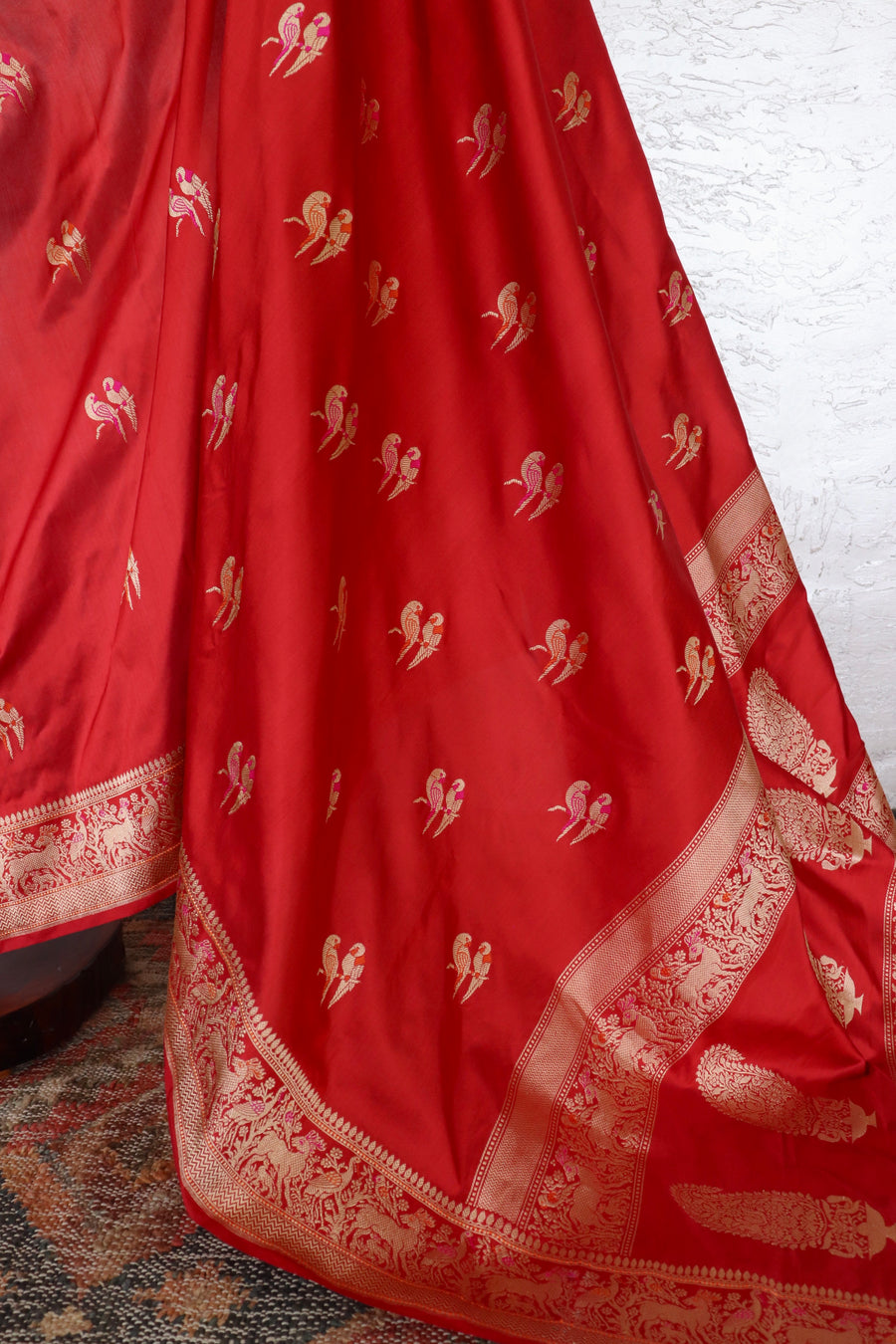 Crimson Bird Motif Kadhua Pure Silk Handloom Banarasi Saree