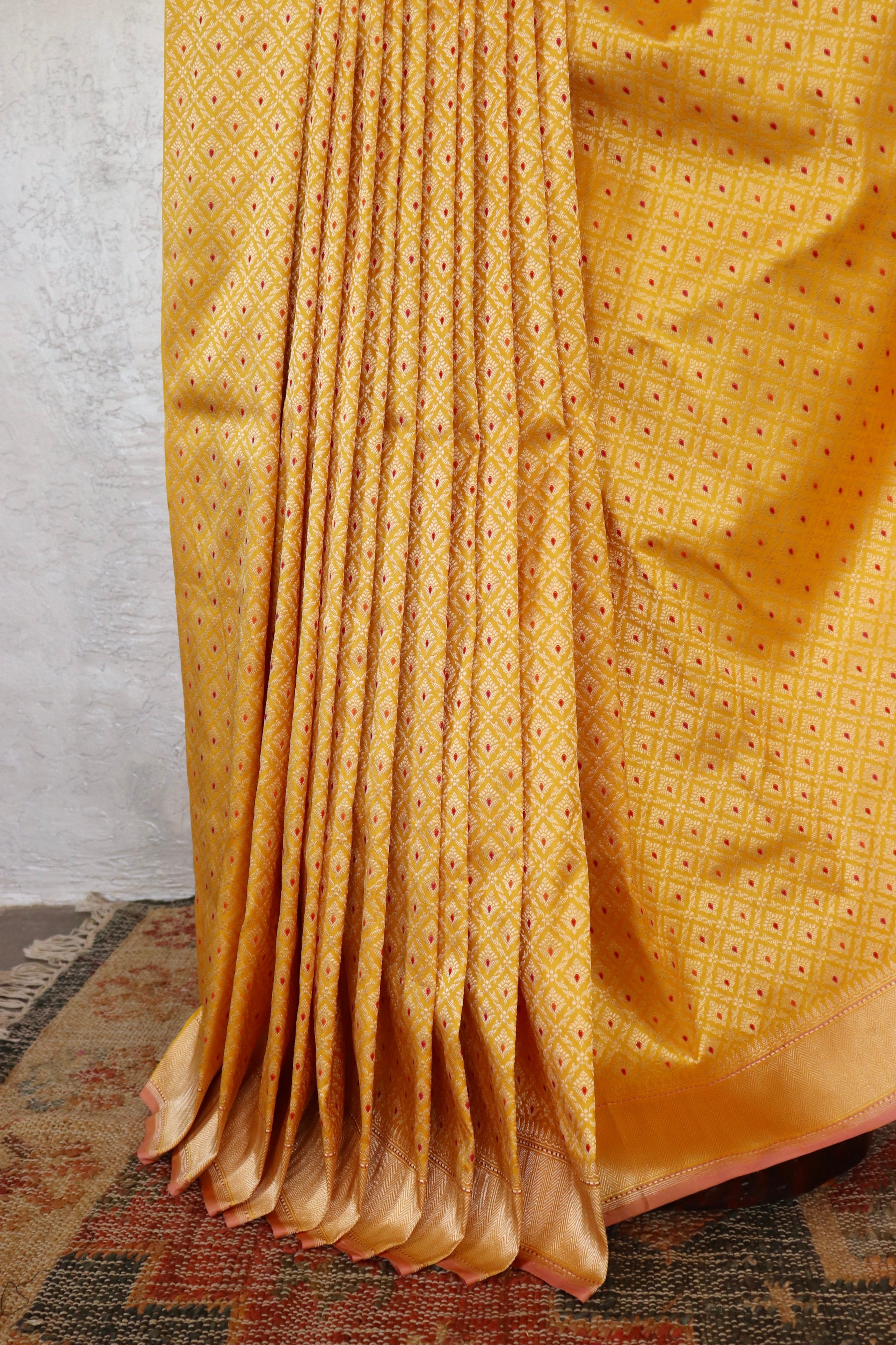 Yellow Meenadar Tanchoi Pure Silk Handloom Banarasi Saree