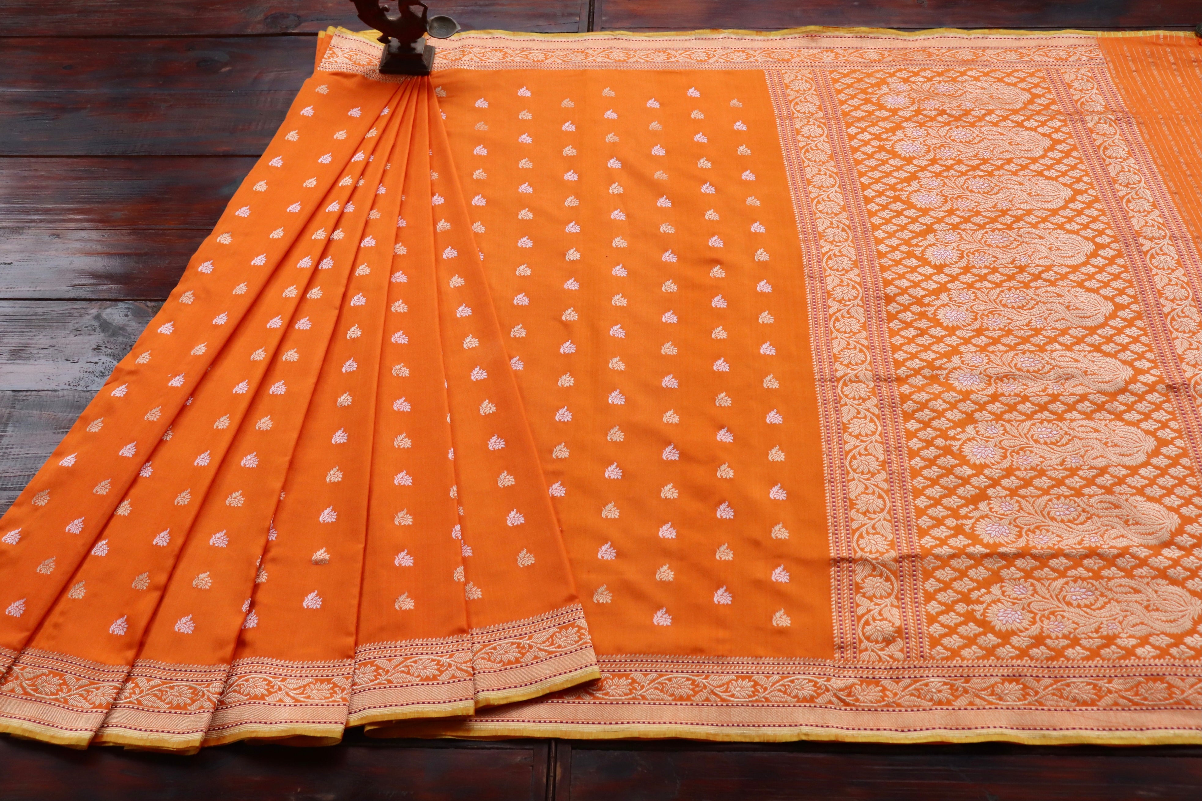 Orange Kadhua Motif Pure Silk Handloom Banarasi Saree